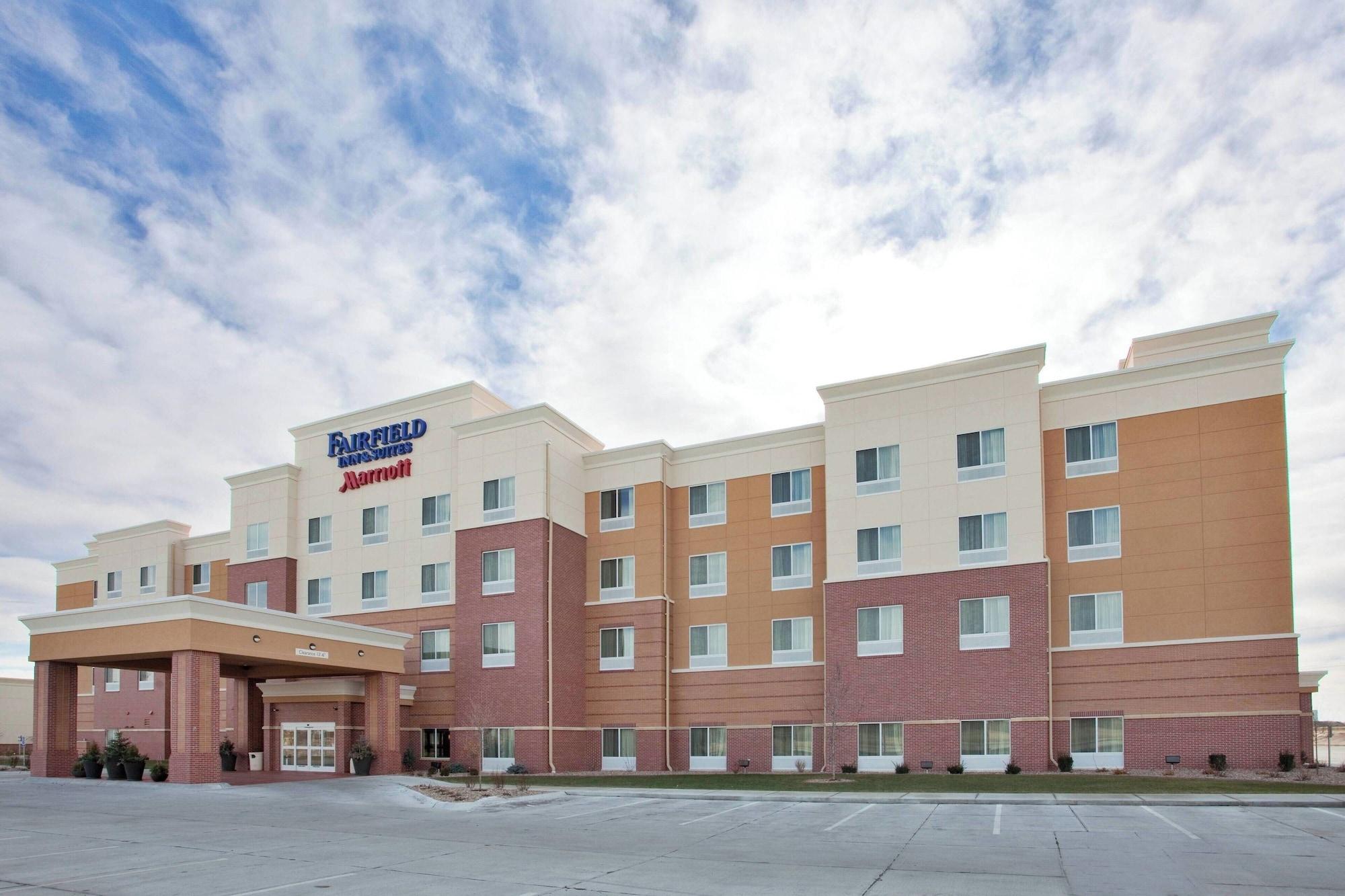 Vista Exterior Fairfield Inn & Suites Kearney