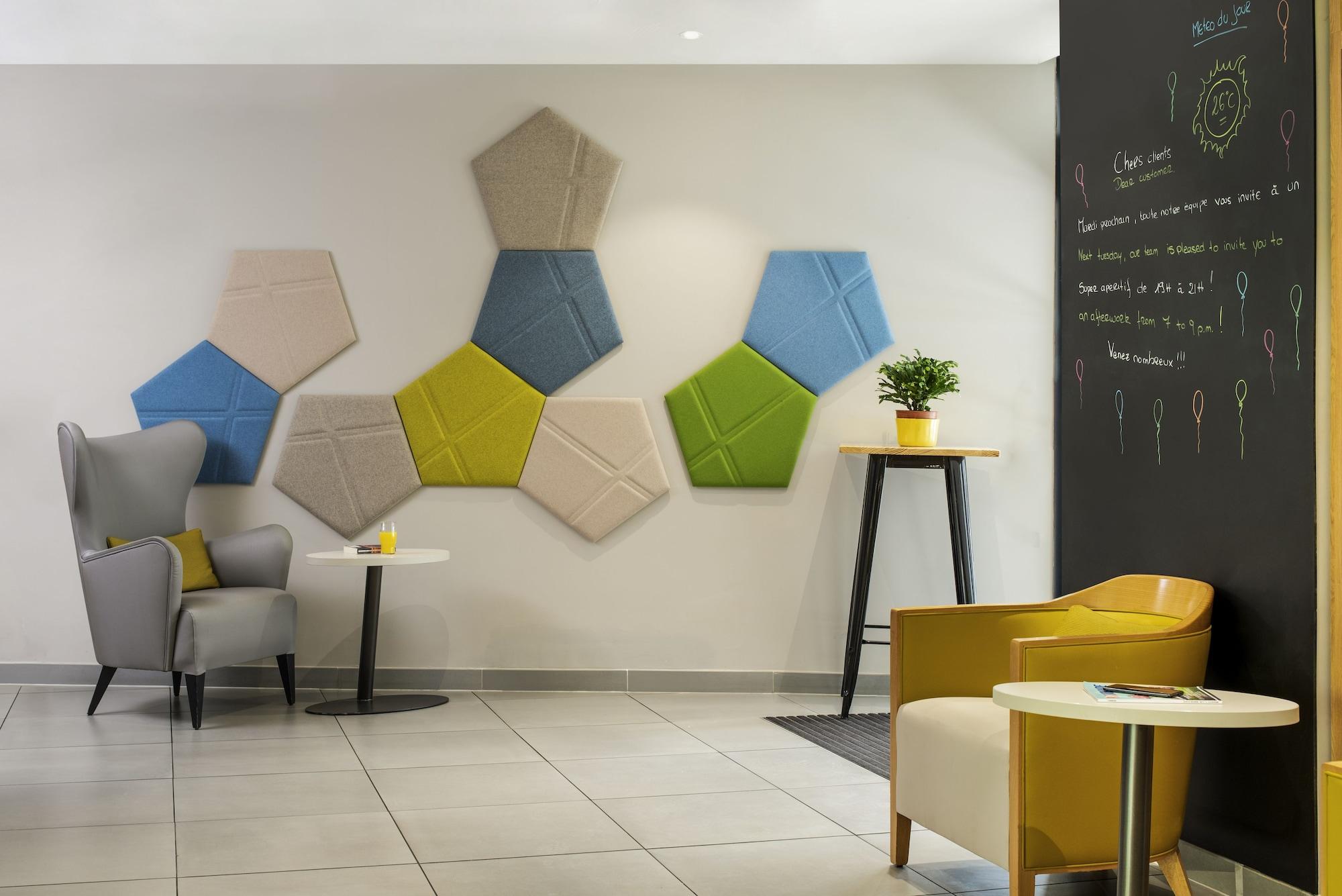 Vista Lobby Aparthotel Adagio Access Colombes La Défense