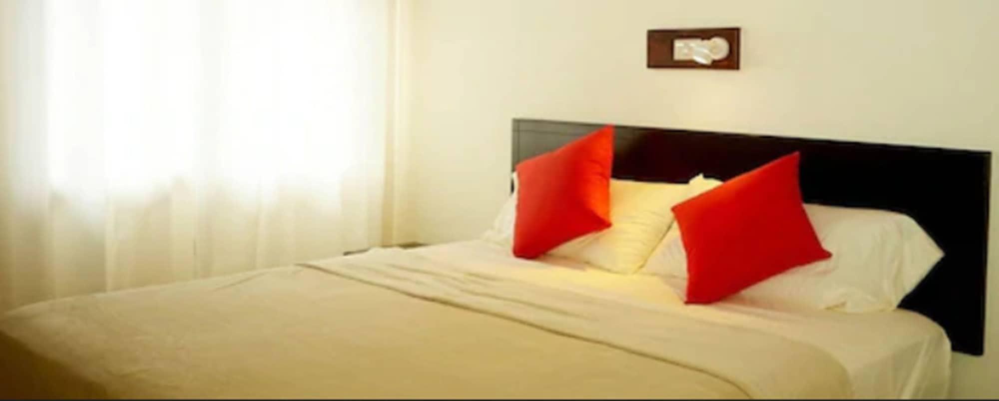 Varios Hotel La Amistad