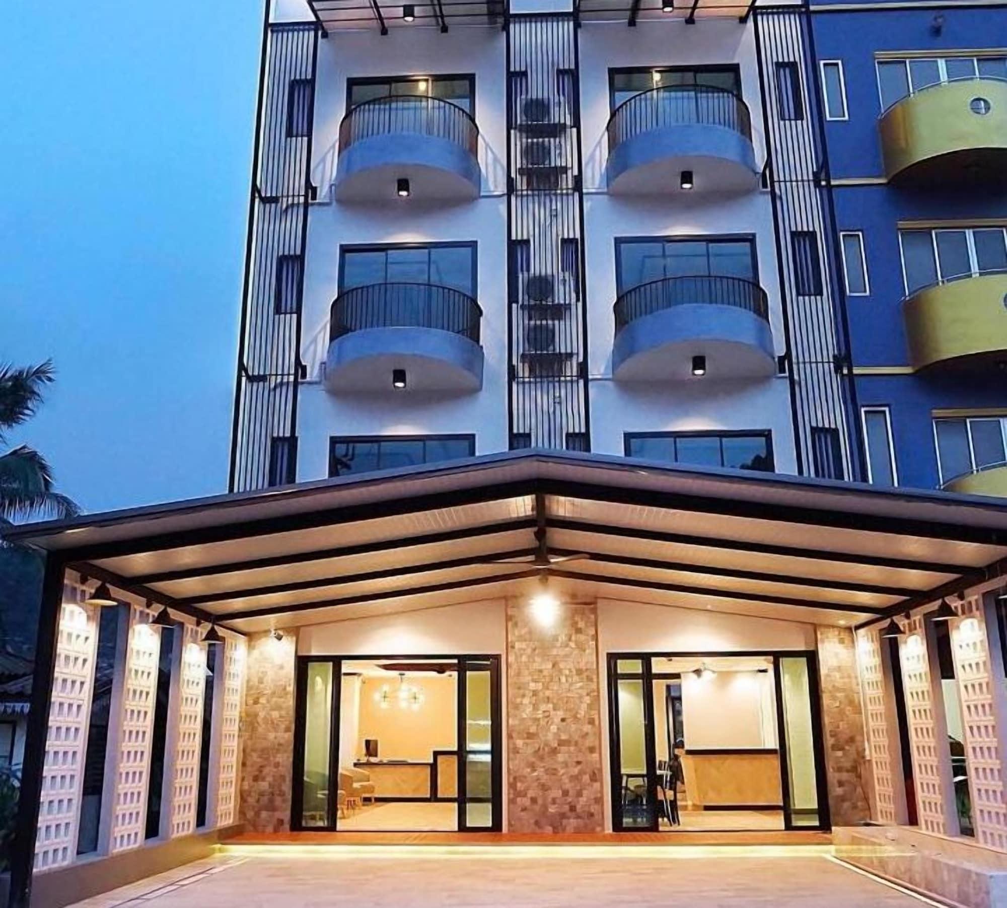 Vista Exterior The Moon Night Ao nang Hotel