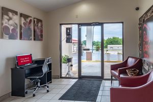 Alojamiento - Red Roof Inn Buffalo, TX