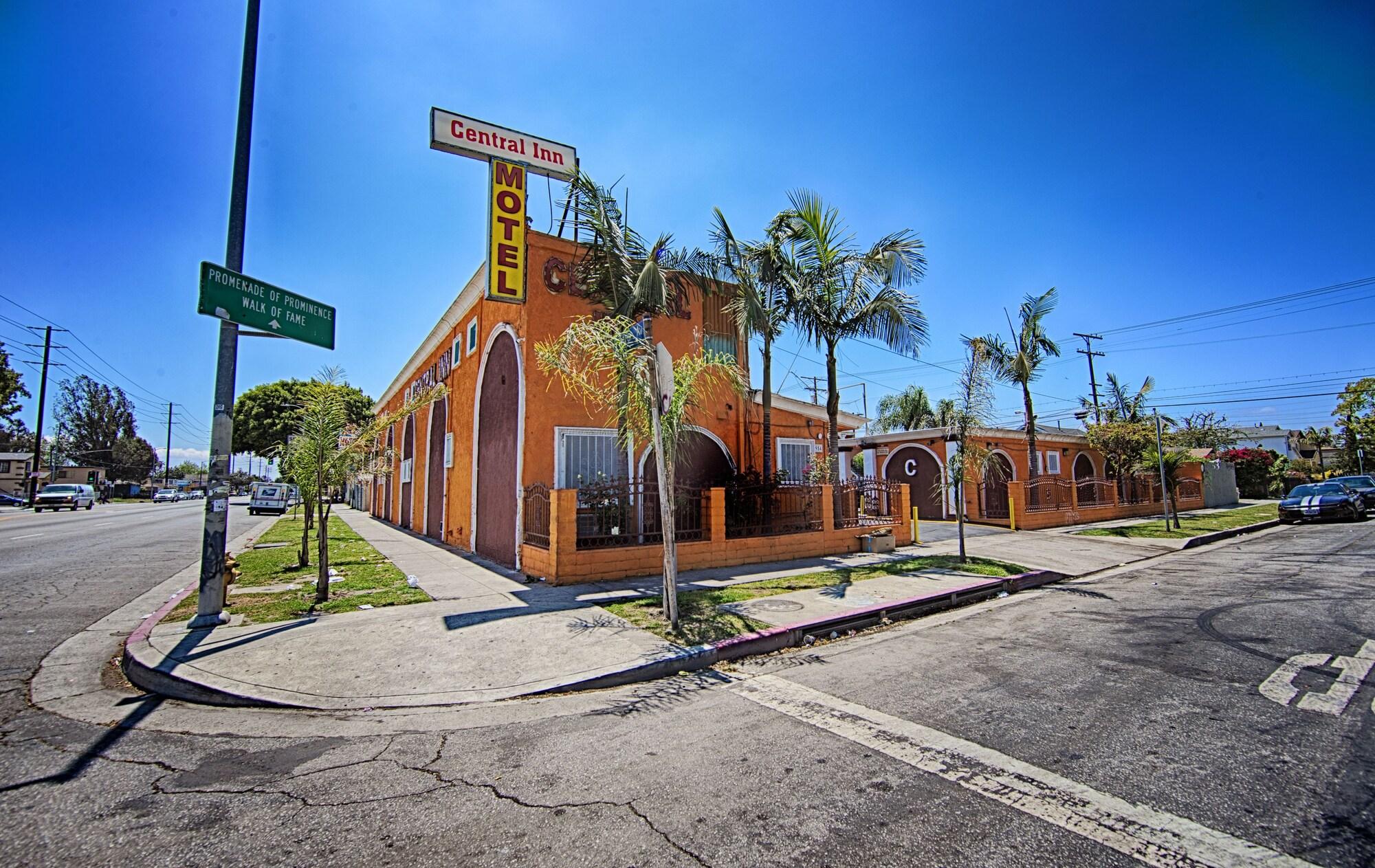 Varios Central Inn Motel