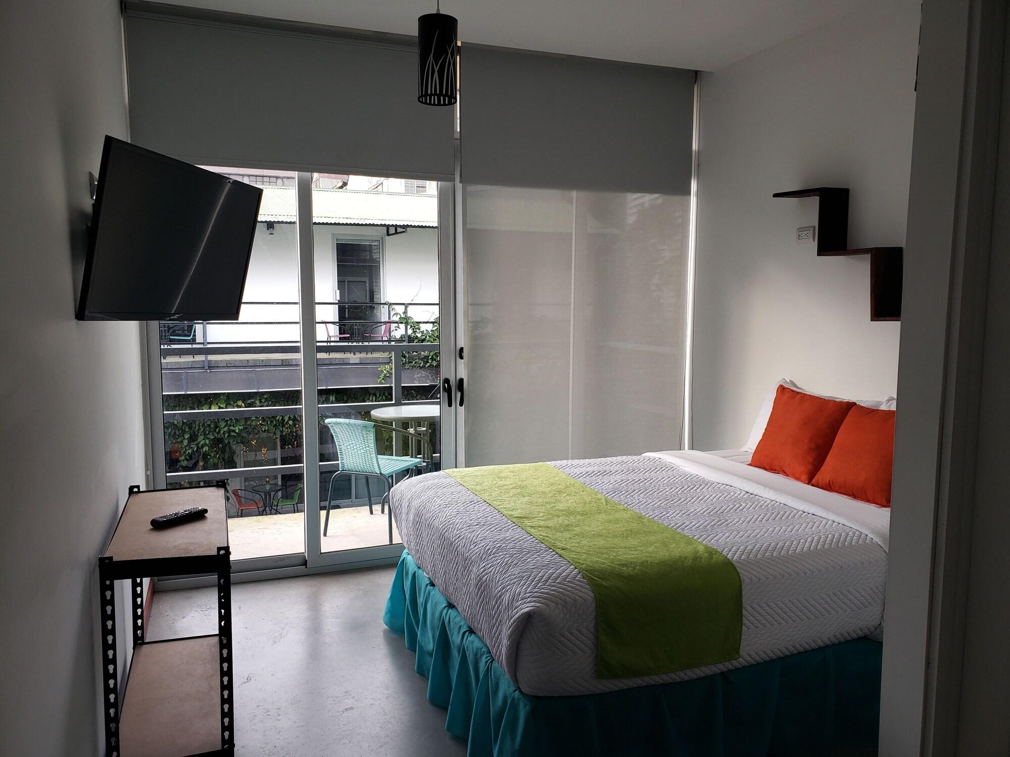 Equipamiento de Habitación Cando Living