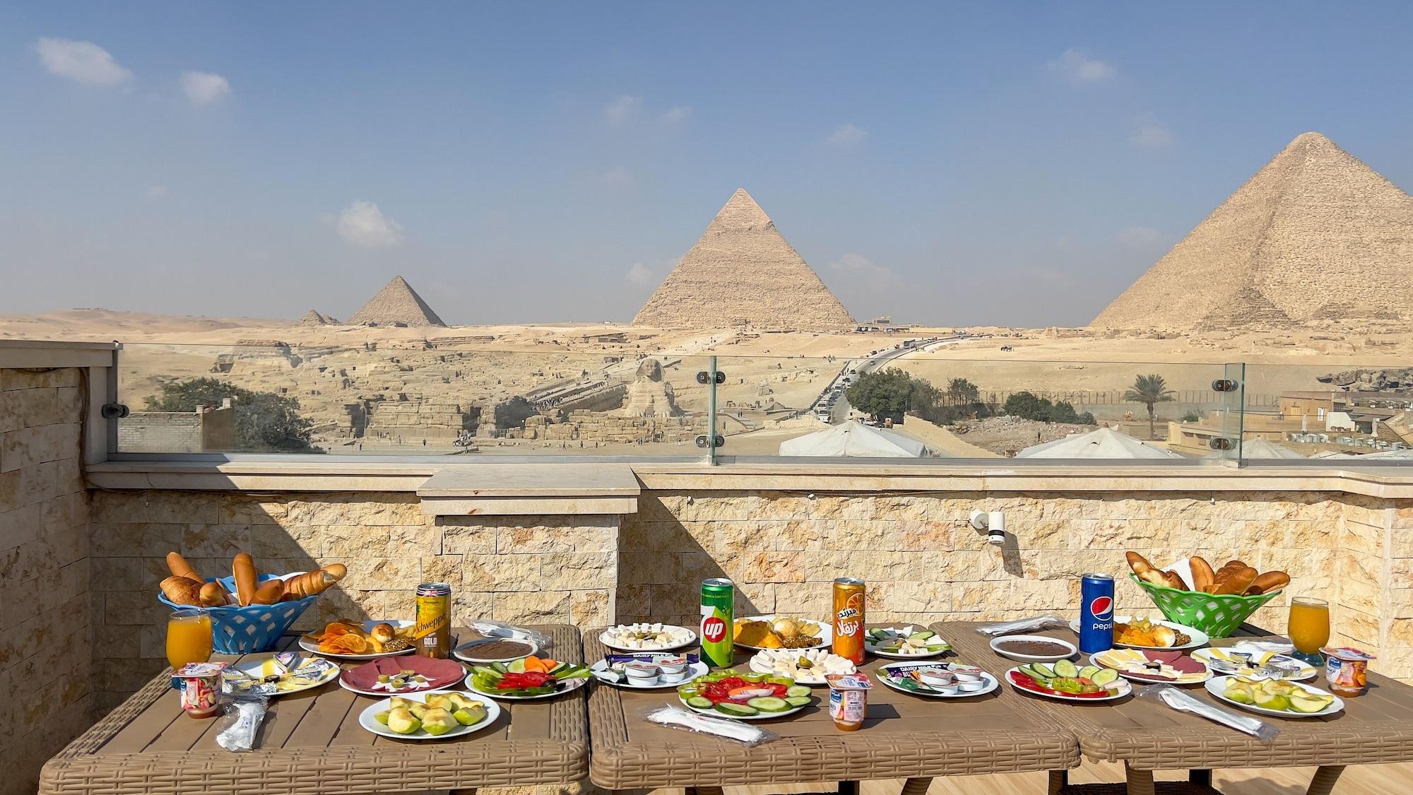 Restaurant Giza Pyramids Inn