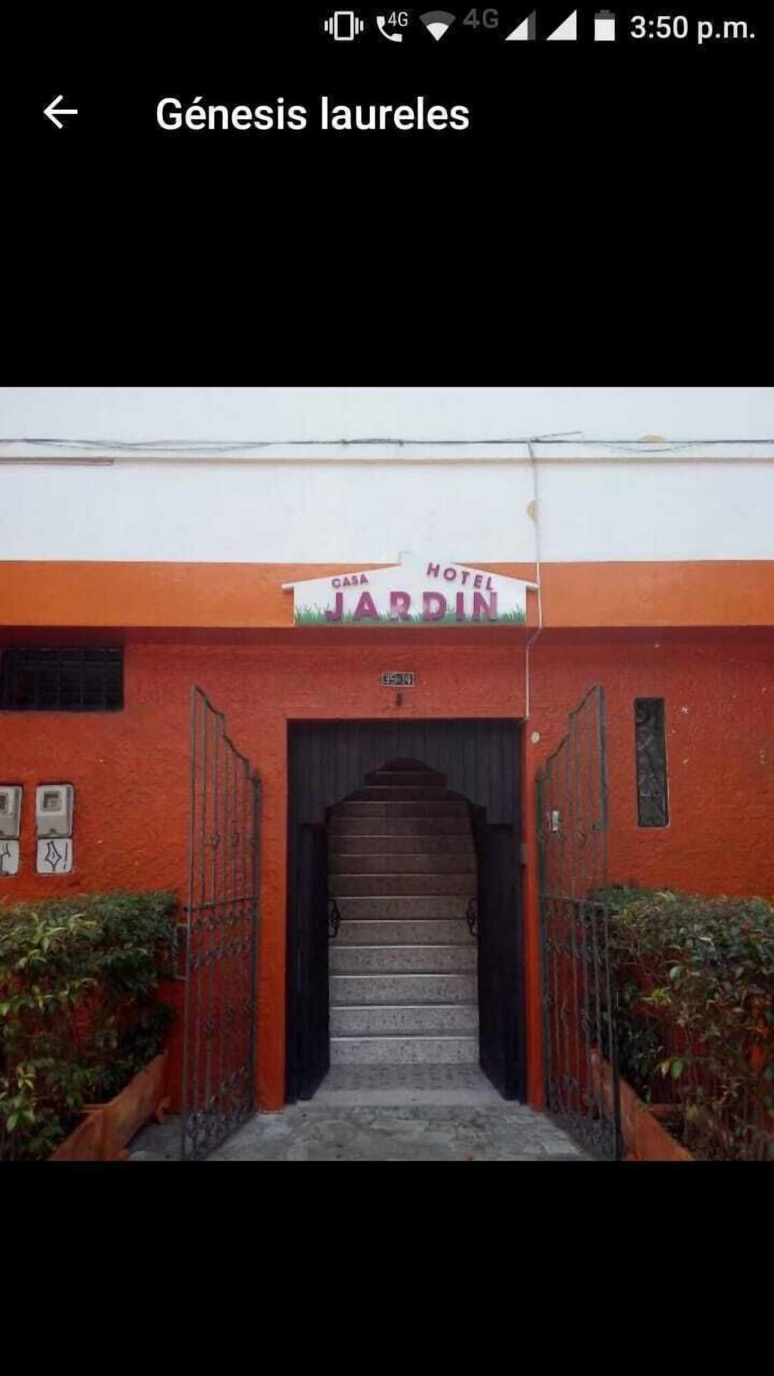 Vista Exterior Casa Hotel El Jardin