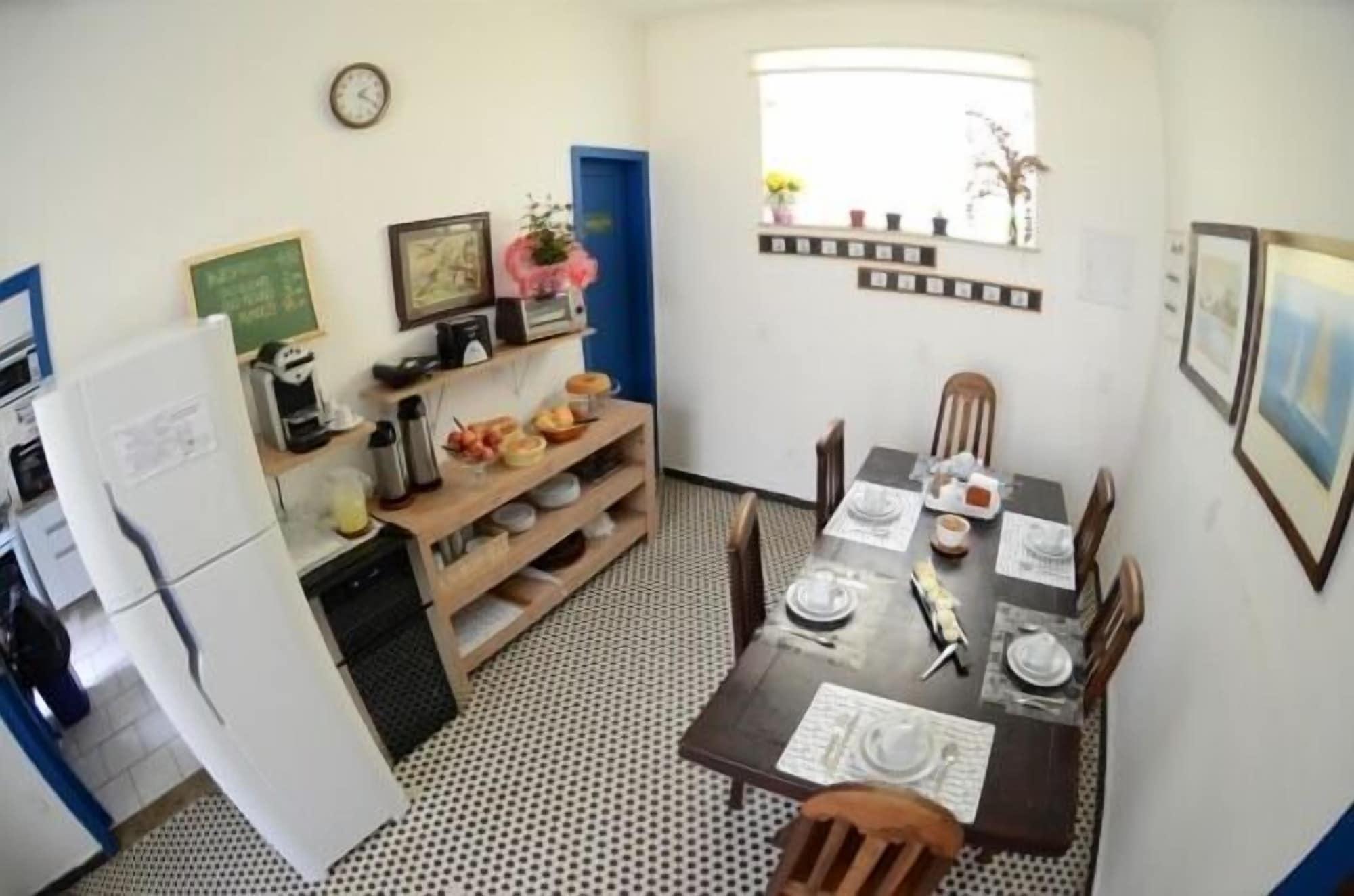 Restaurant Brasileranza Hostel
