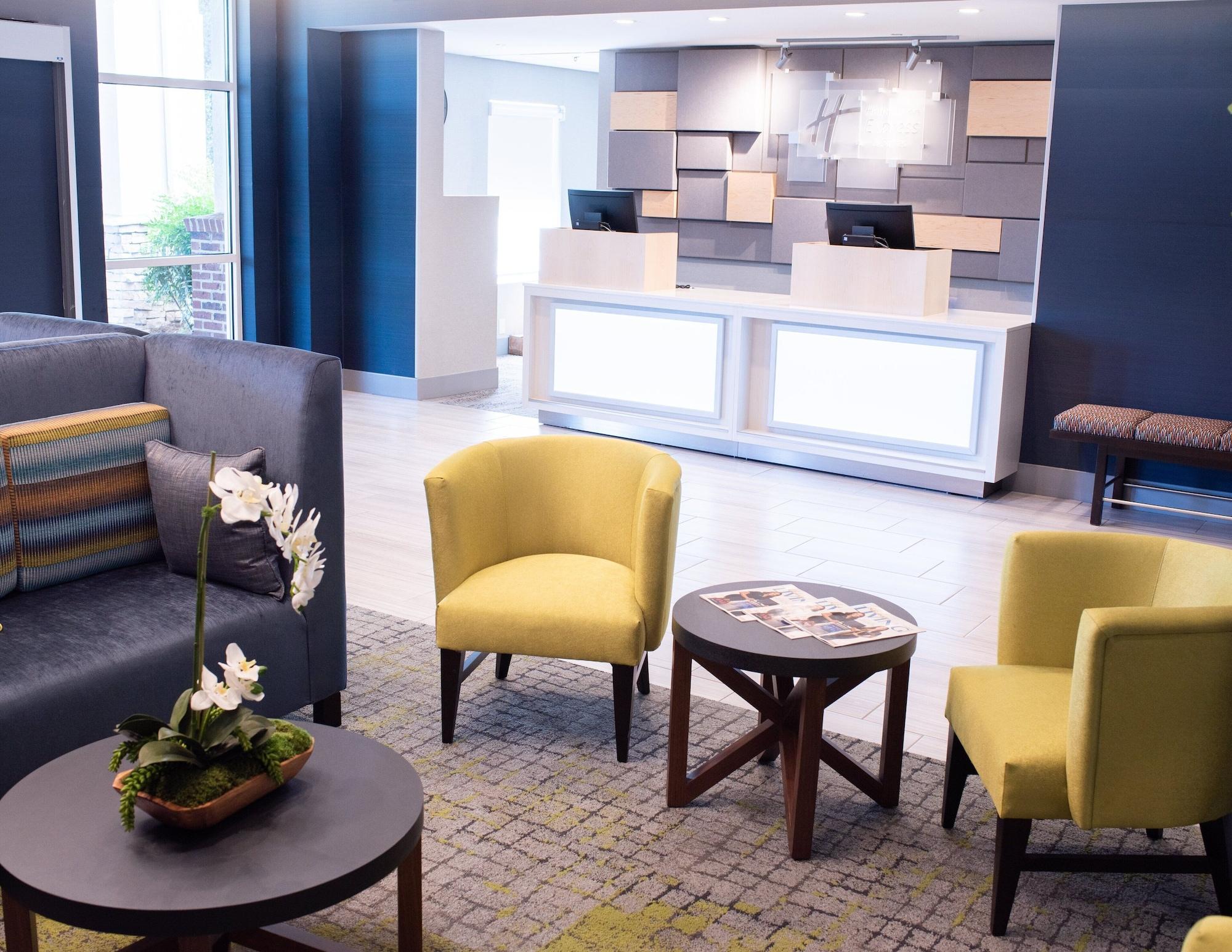 Vista Exterior Holiday Inn Express Hotel & Suites Conover (Hickory Area) by IHG