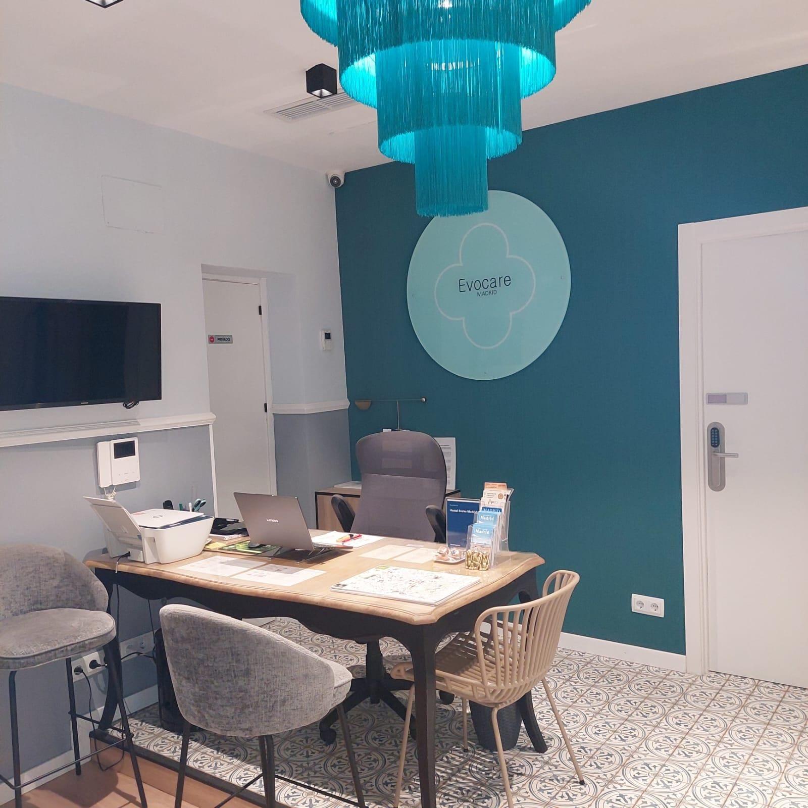 Vista Lobby Hostal Evocare Madrid