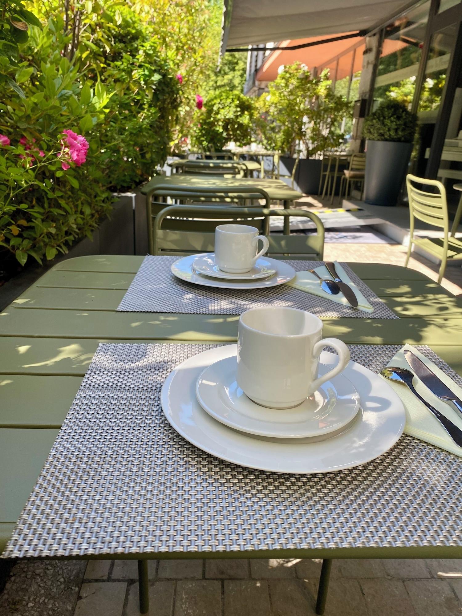 Vista Exterior Hotel Rotonde