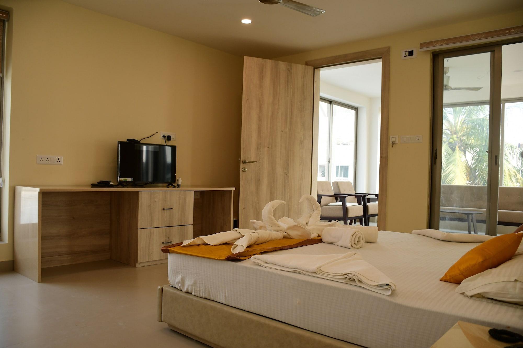 Varios Hotel Dolphin