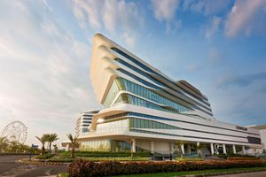 Alojamiento - Conrad Manila