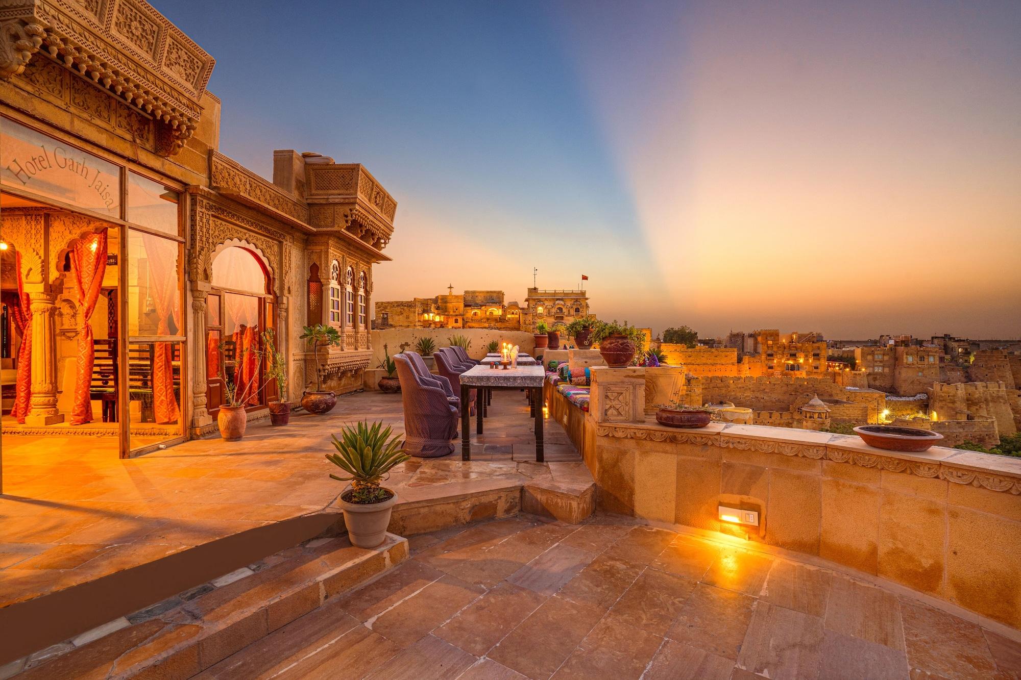 Varios Hotel Garh Jaisal Haveli