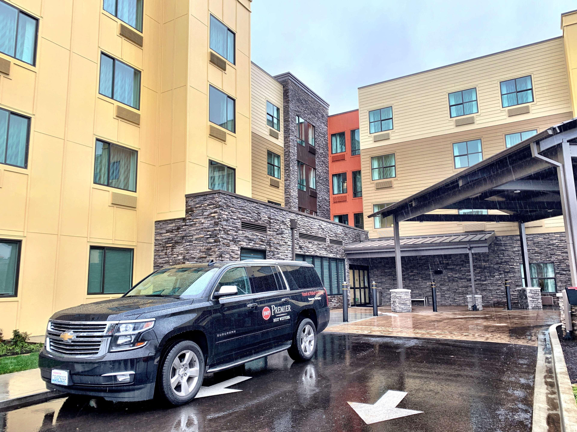 Vista Exterior Best Western Premier Hotel at Fisher's Landing