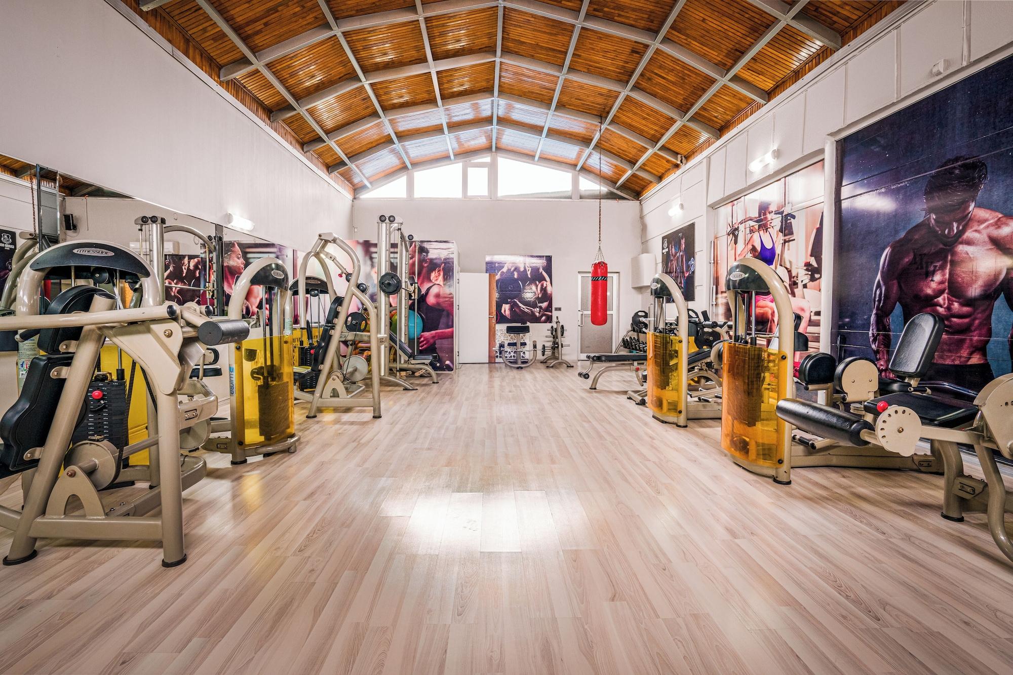 Gimnasio Grand Ani Hotel