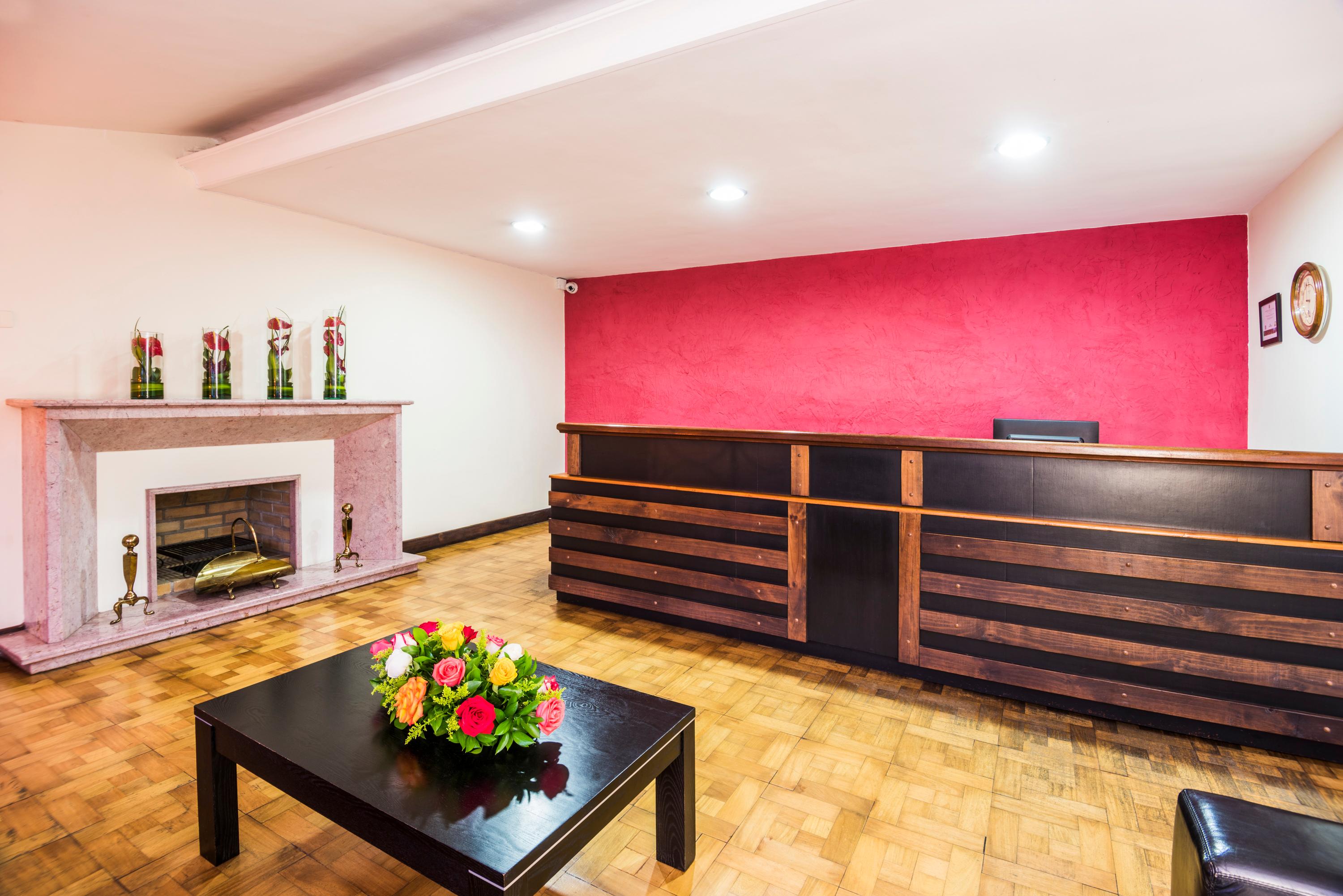 Vista Lobby Hotel Portales Del Campestre