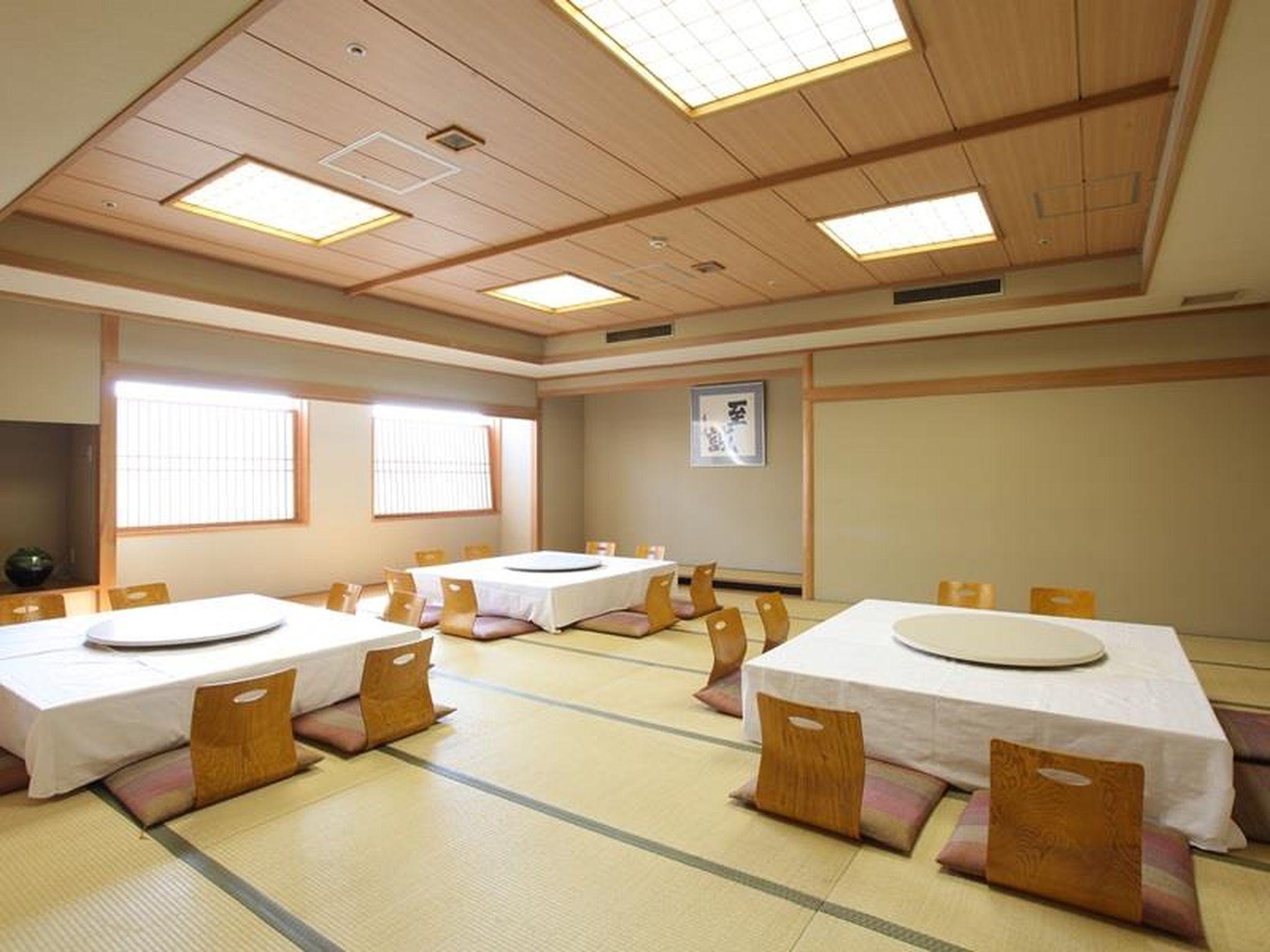 Restaurant Court Hotel Asahikawa
