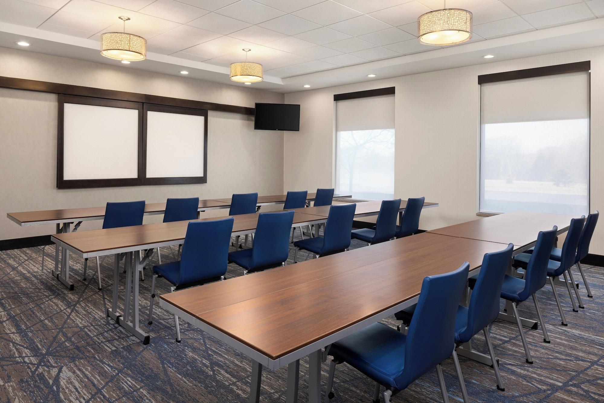 Sala de Reuniones Holiday Inn Express Moline - Quad Cities Area by IHG
