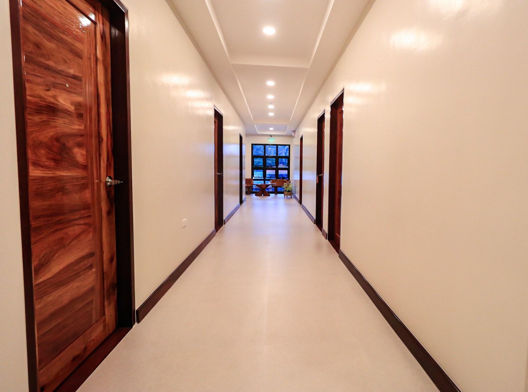 Vista Exterior Josefina's Tourist Inn