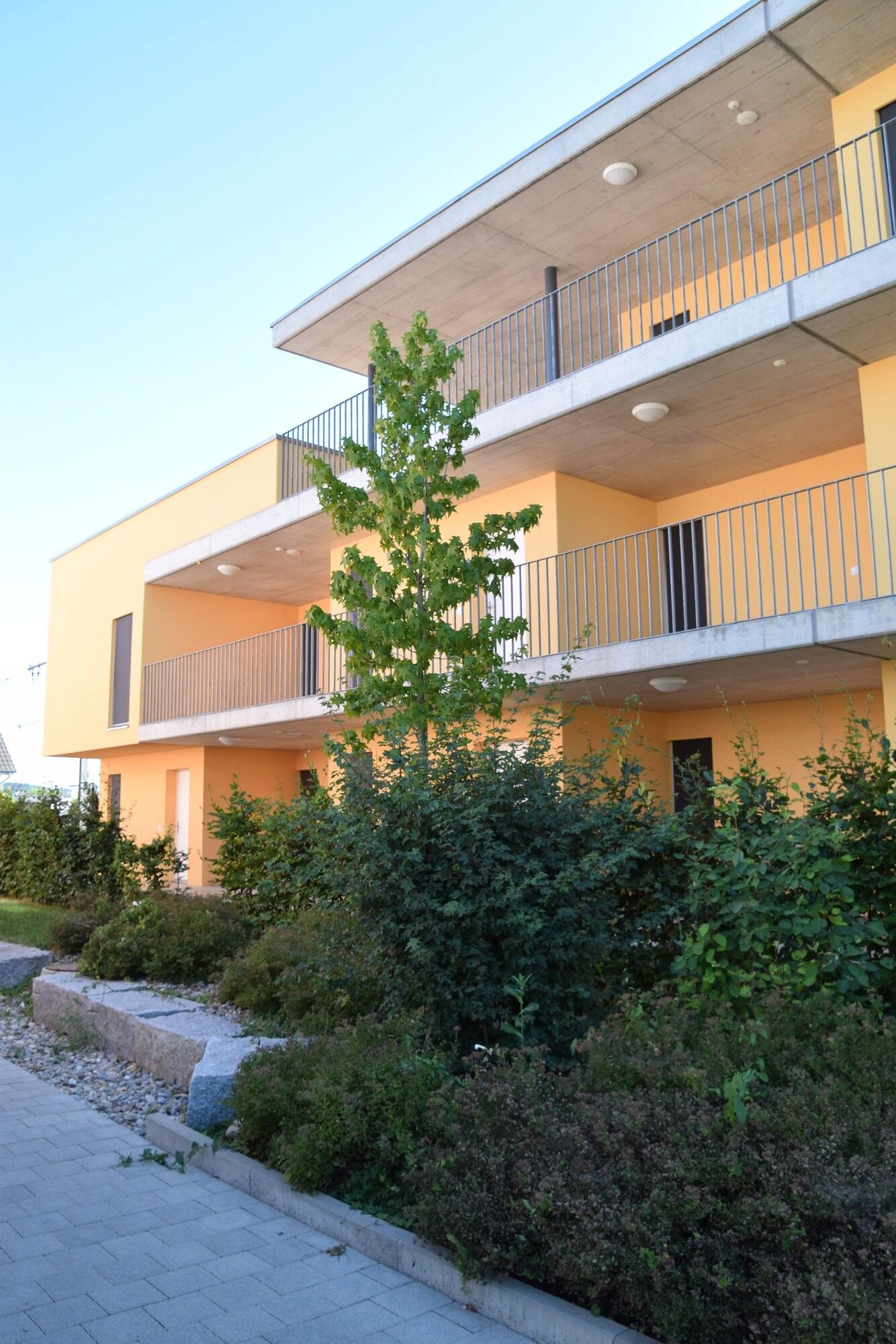 Varios Hotel T8
