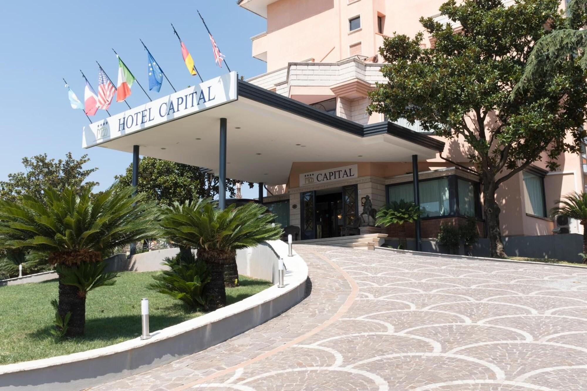 Vista Exterior Hotel Capital