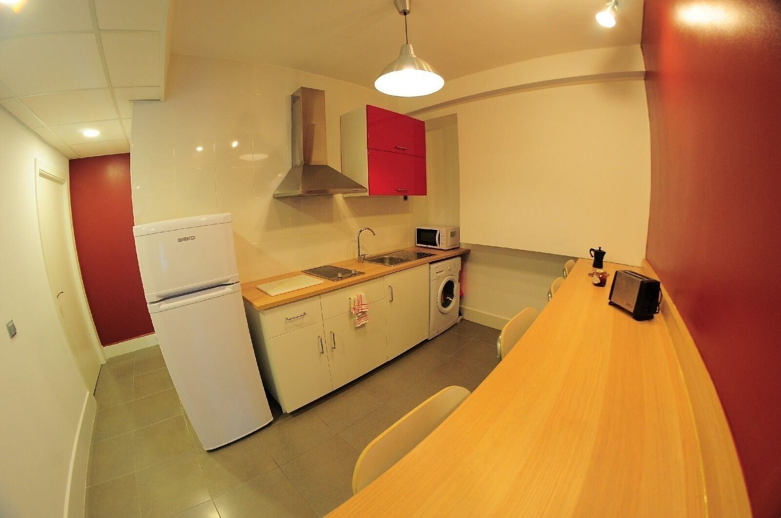 Varios Barbatuke B&B