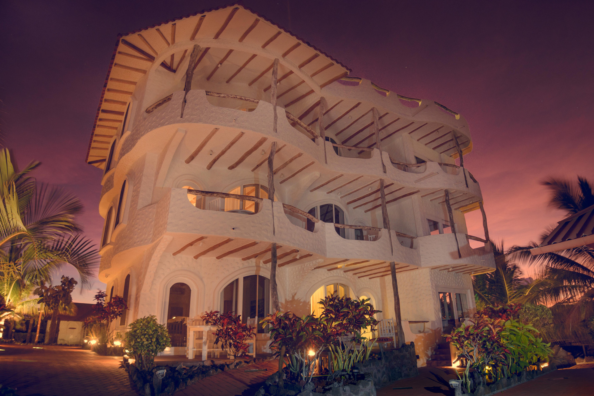 Vista Exterior Angermeyer Waterfront Inn