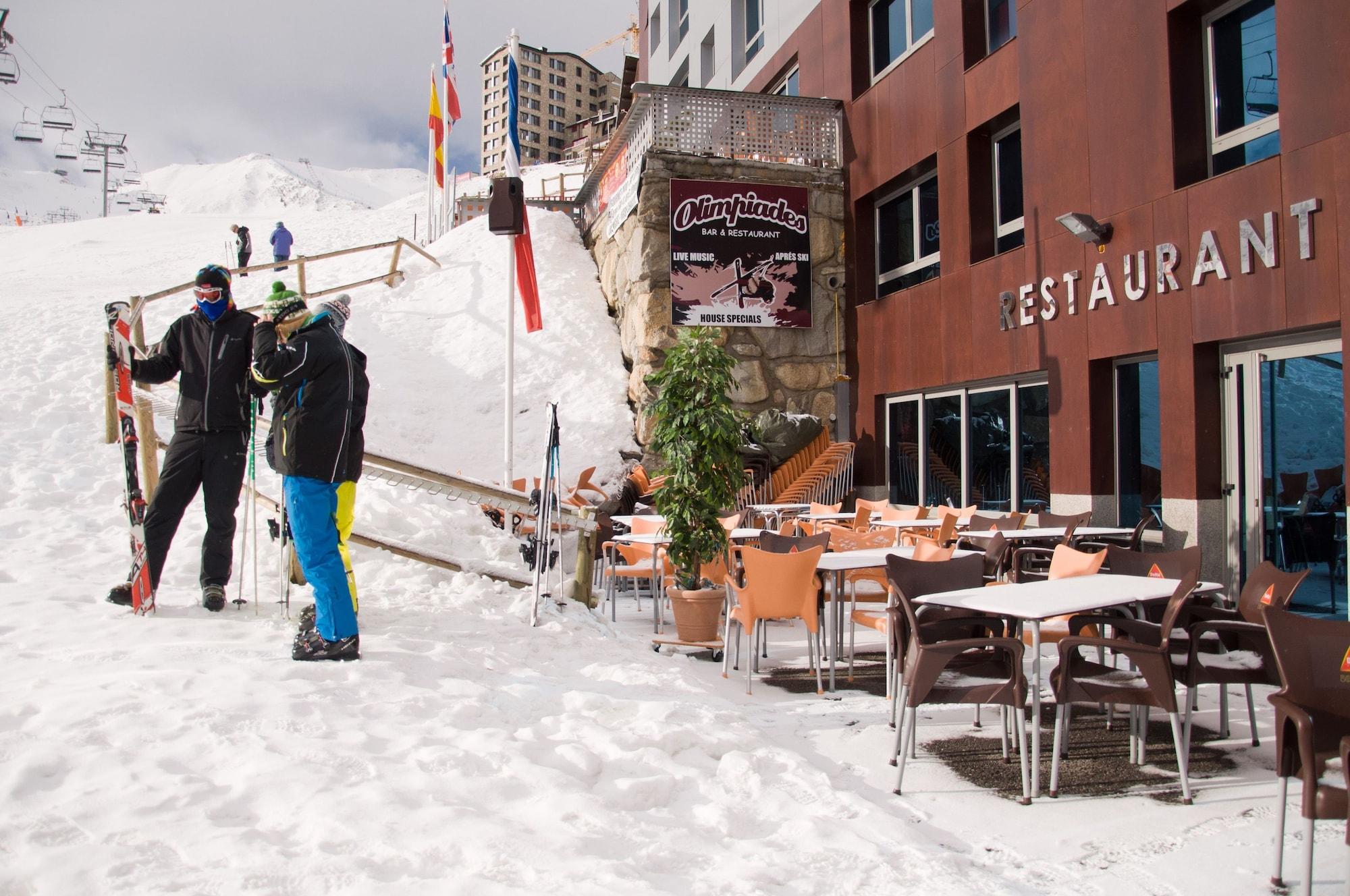 Restaurant Aparthotel  Les Olimpiades