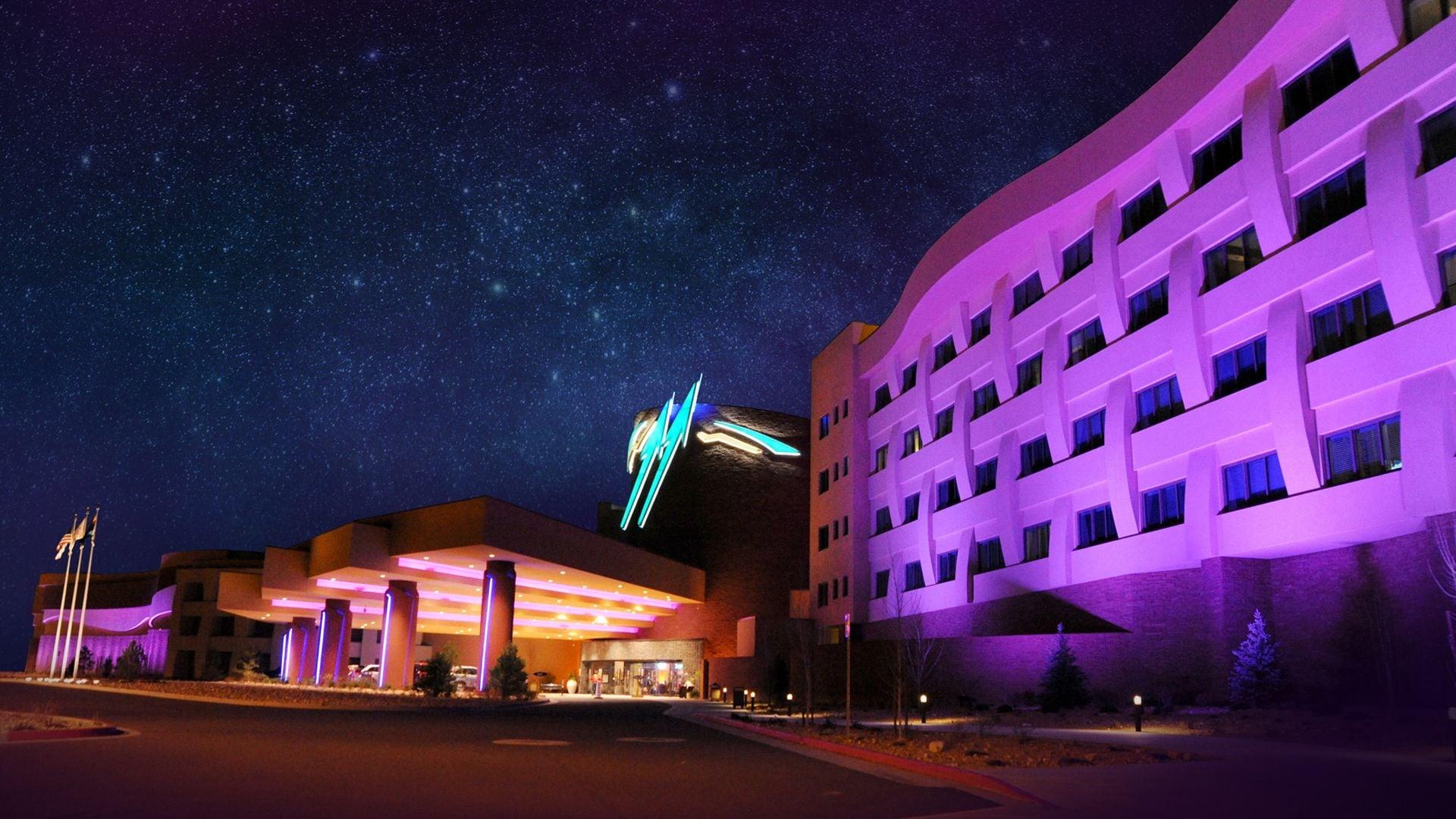 Vista Exterior Twin Arrows Navajo Casino Resort