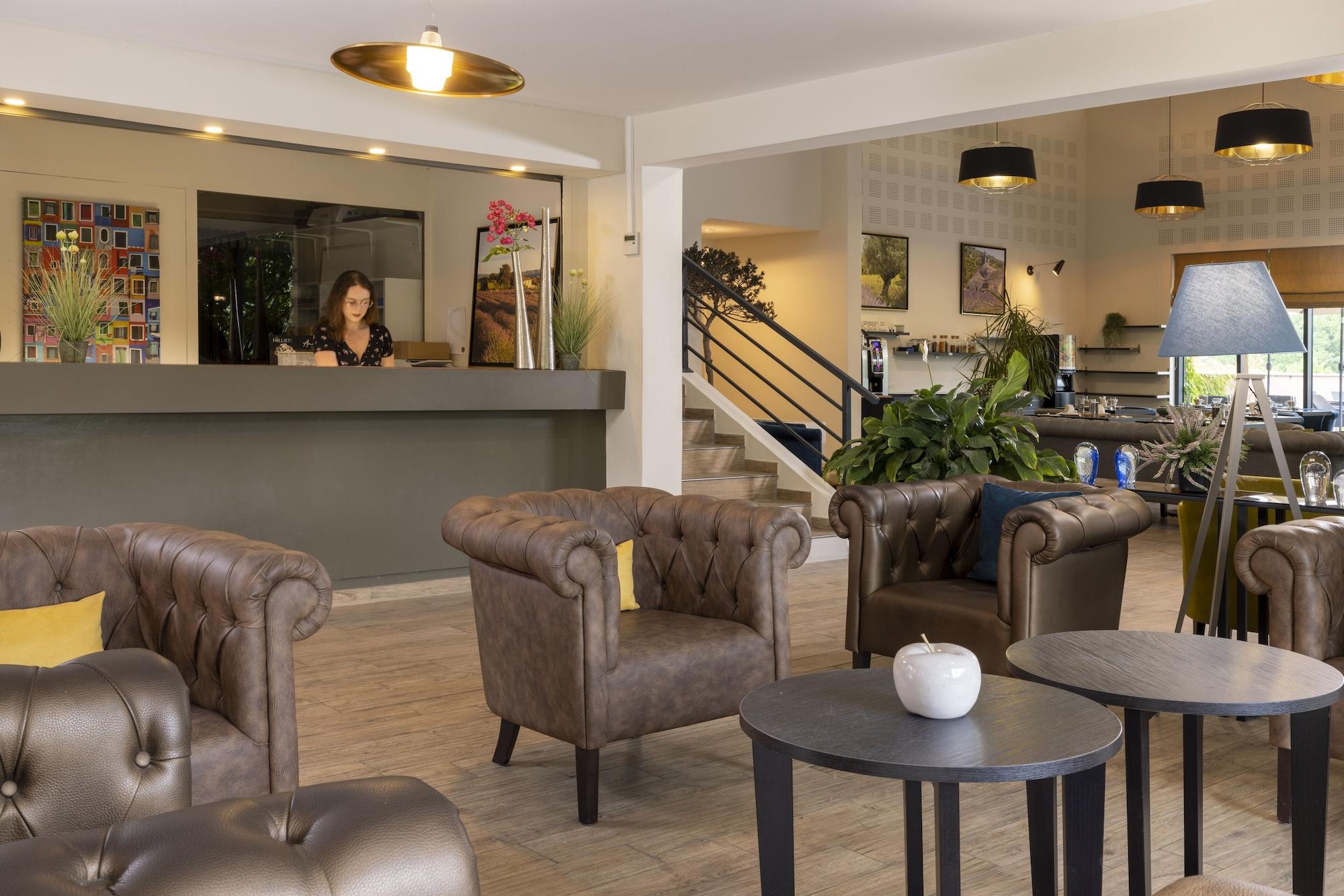 Vista Lobby Hôtel - Résidence Lou Paradou