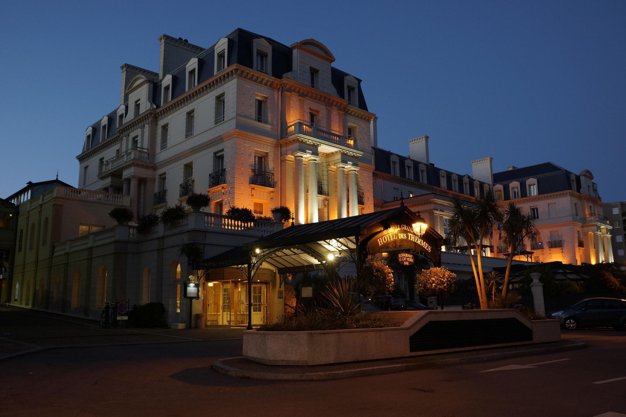 Vista Exterior Grand Hôtel des Thermes