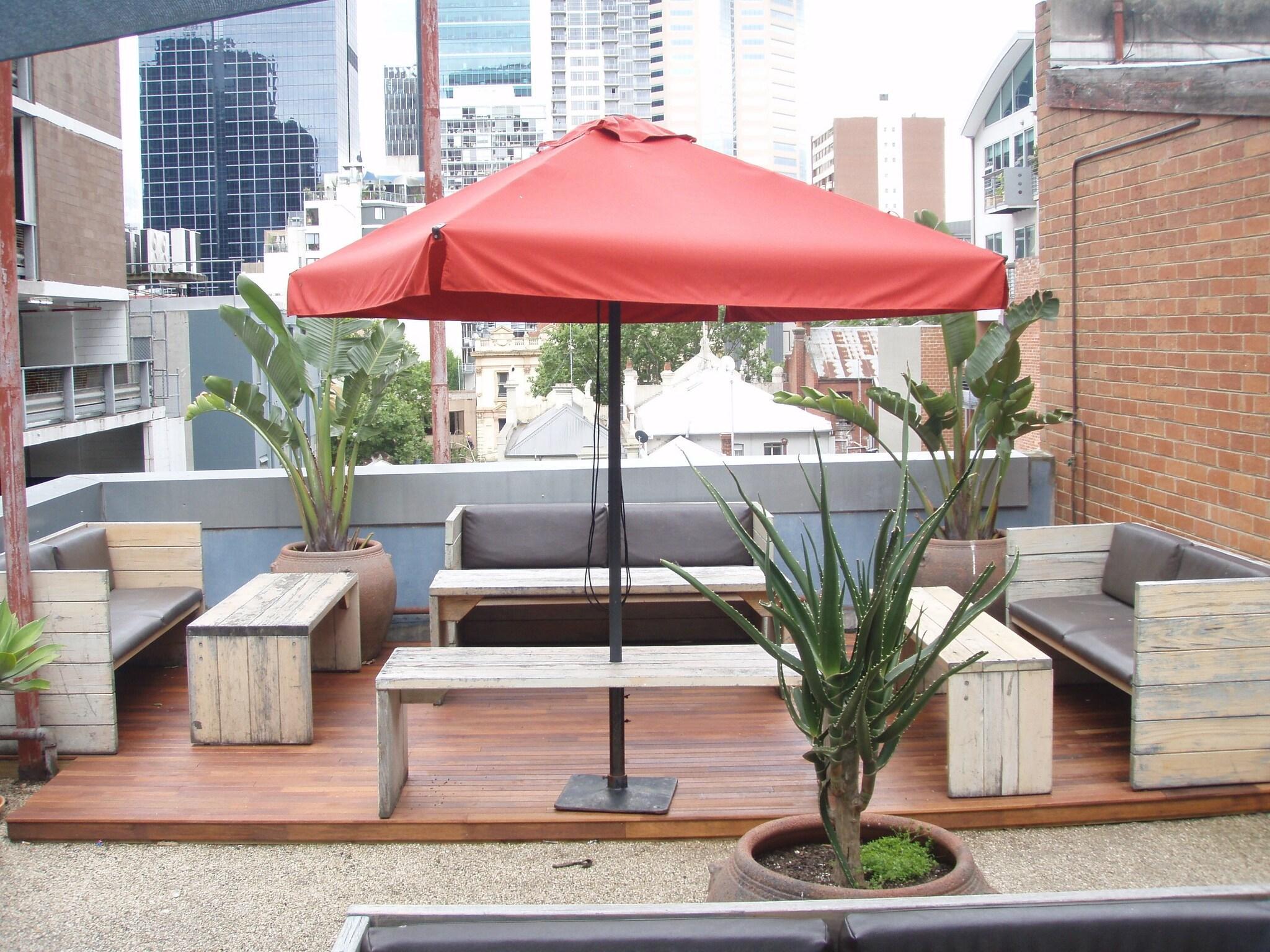 Varios City Centre Budget Hotel