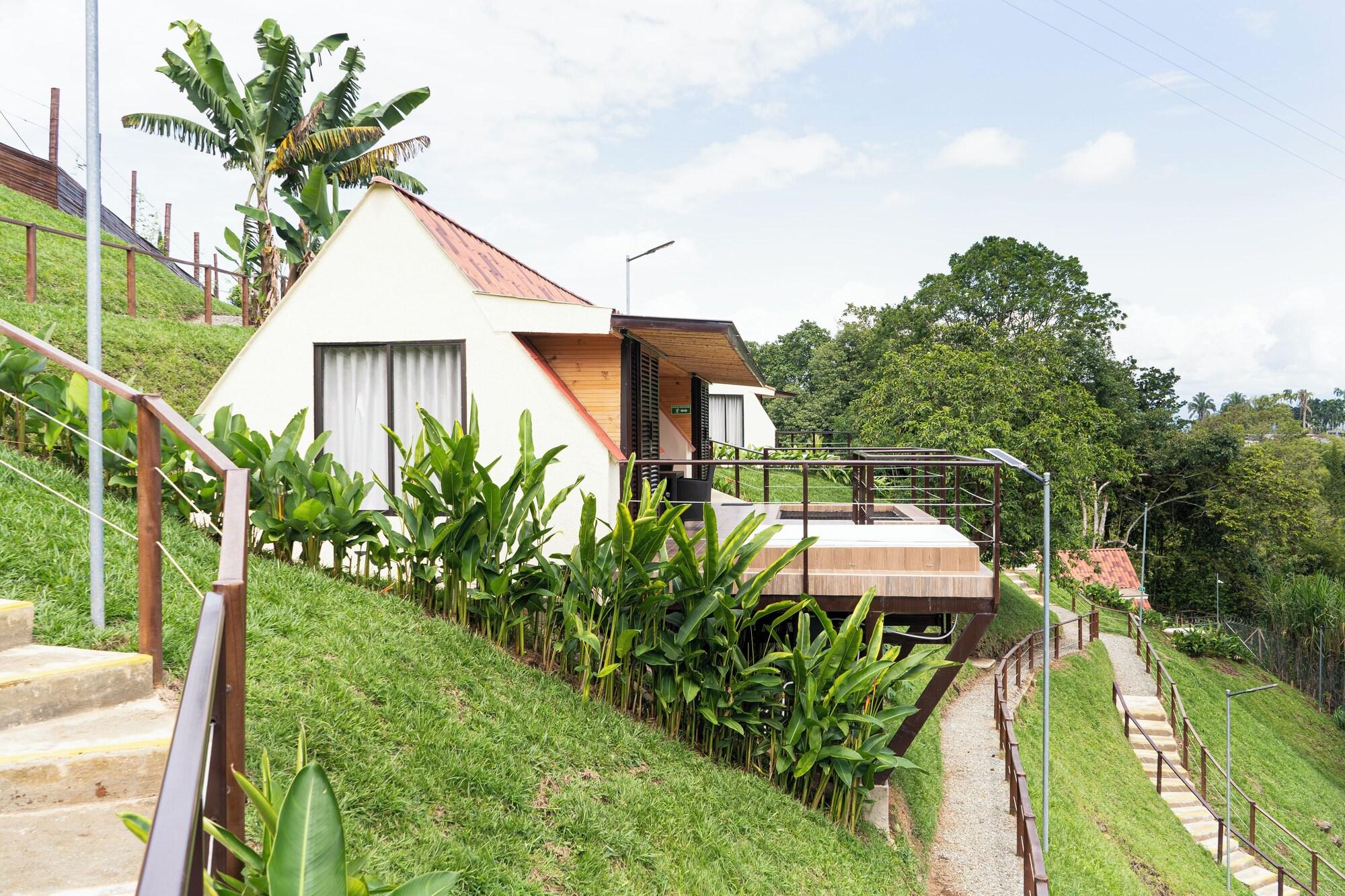 Vista Exterior Pachakuti Ecovida Hotel