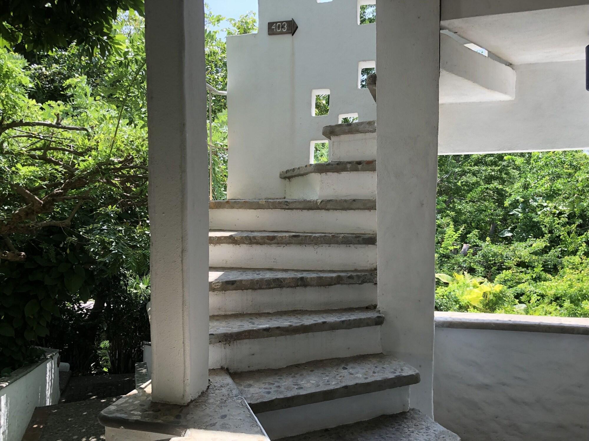 Vista Exterior Hotel Arcoiris