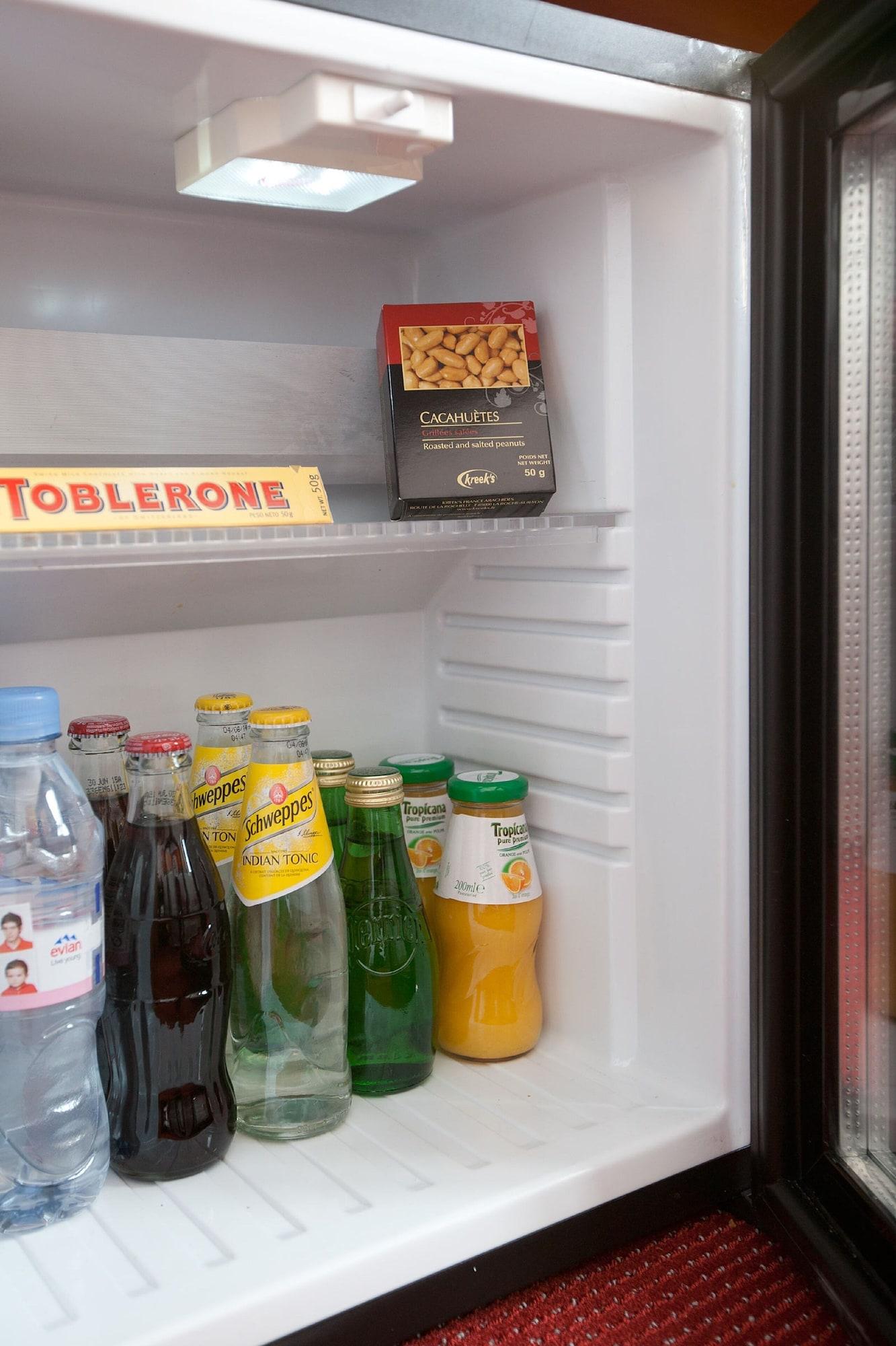 Set de Habitación Hôtel Alyss Cambronne Eiffel