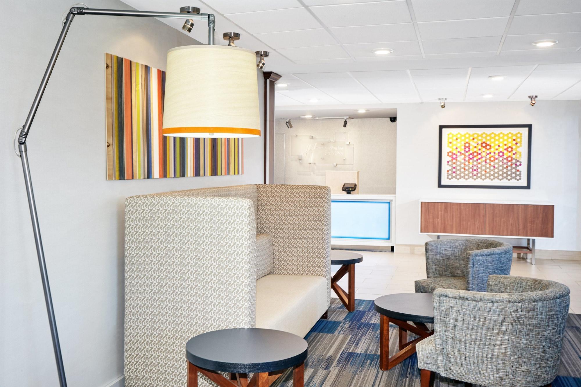 Vista Exterior Holiday Inn Express Sheboygan-Kohler by IHG