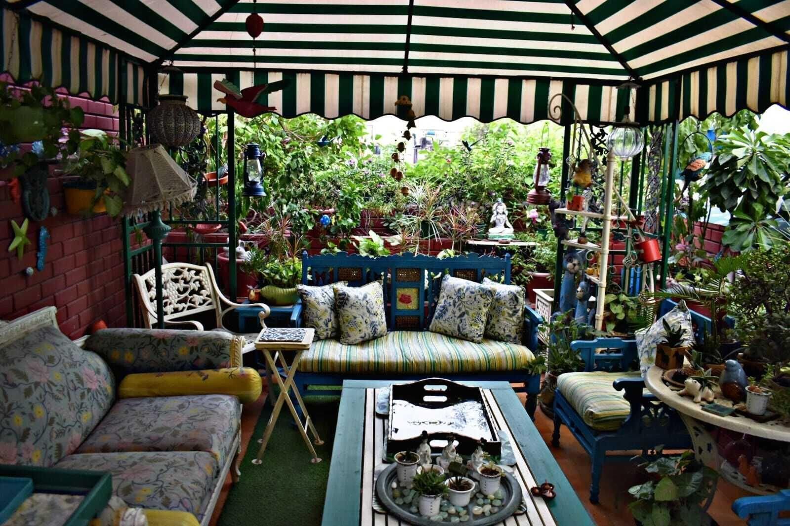 Varios On The House - Bed and Breakfast