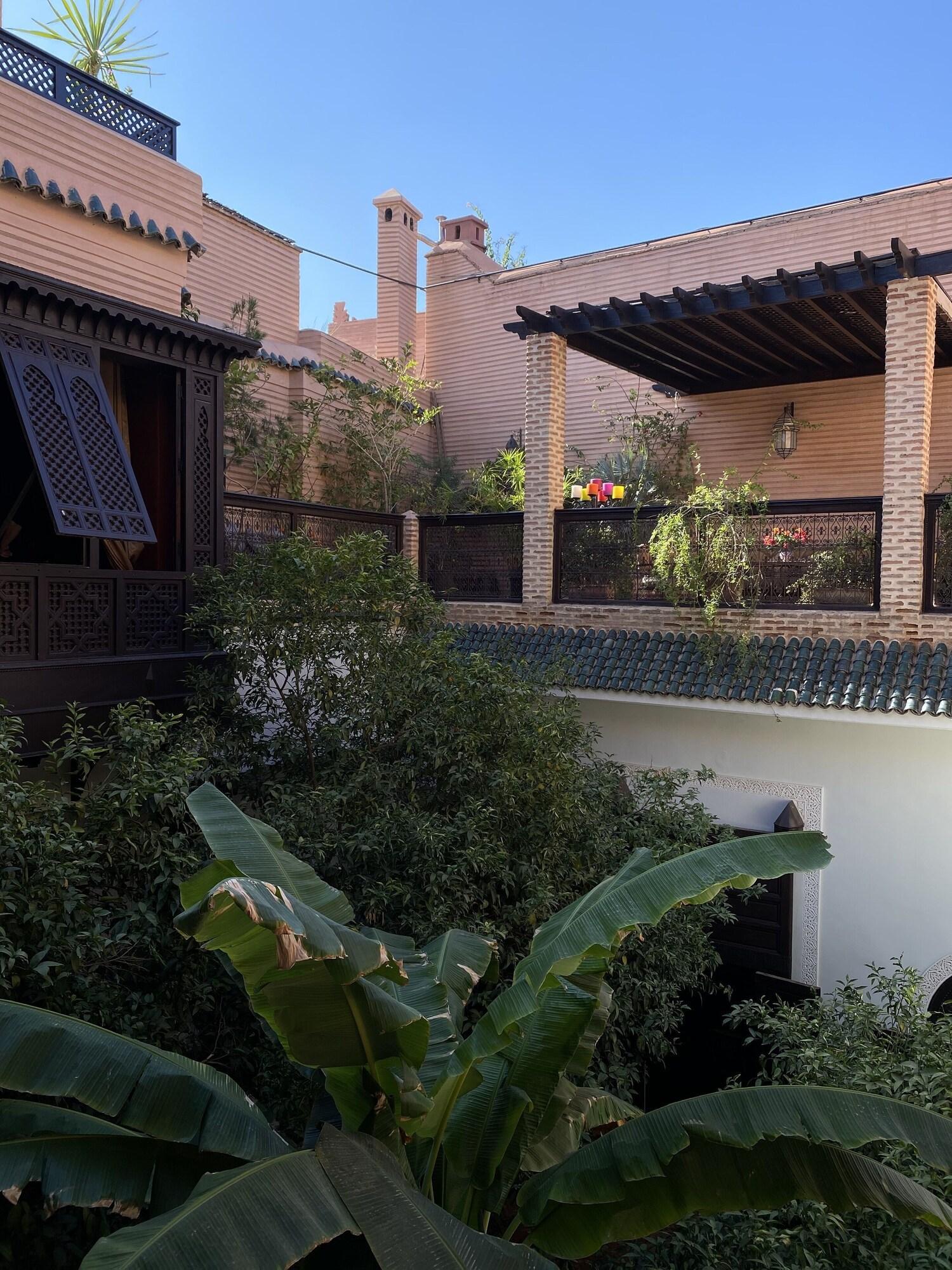 Vista Exterior Riad Ilayka