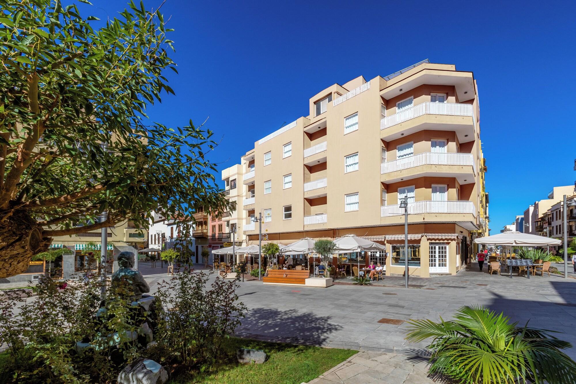 Vista Exterior Hotel Boutique HC Maga