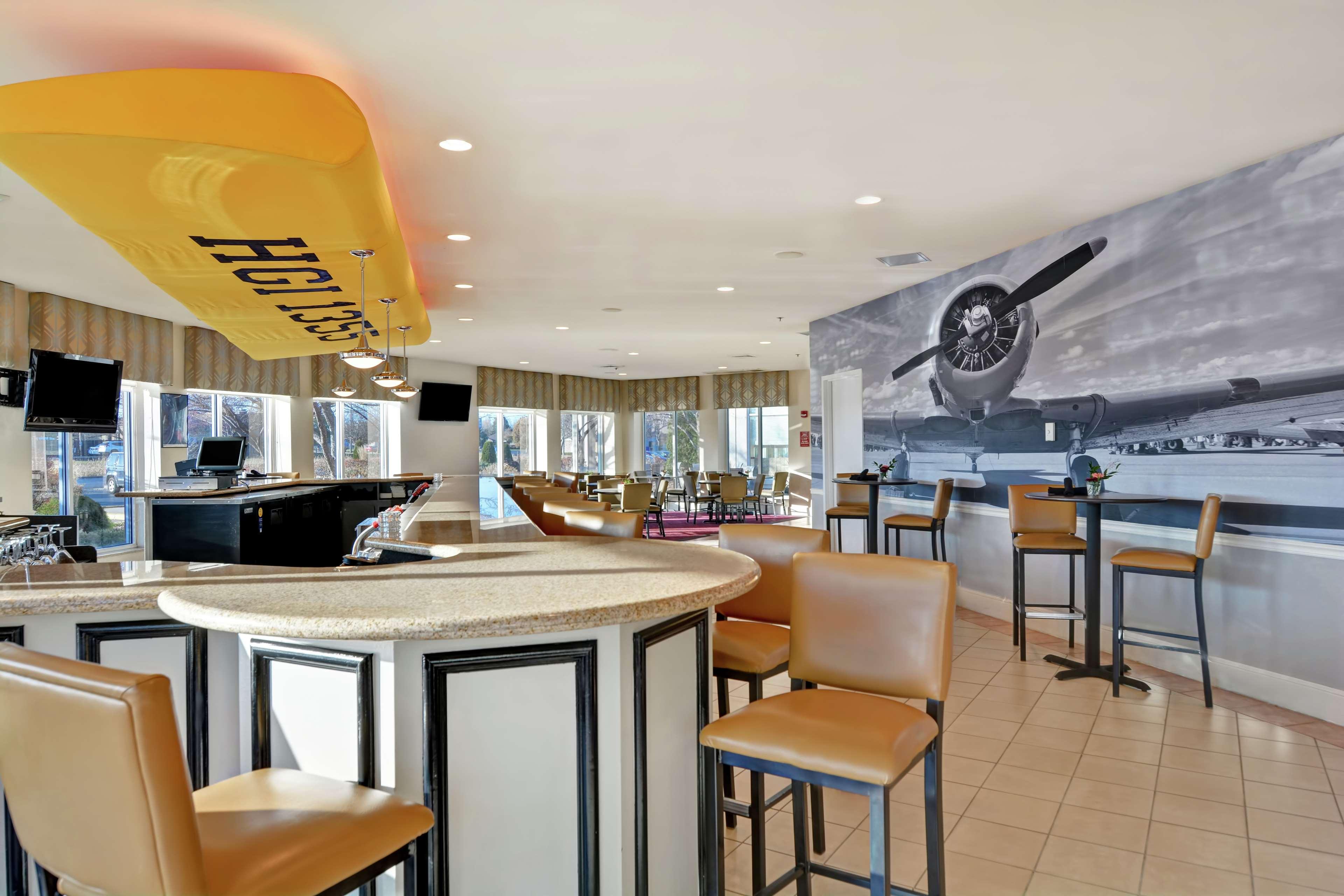 Bar/Salón Hilton Garden Inn Oshkosh