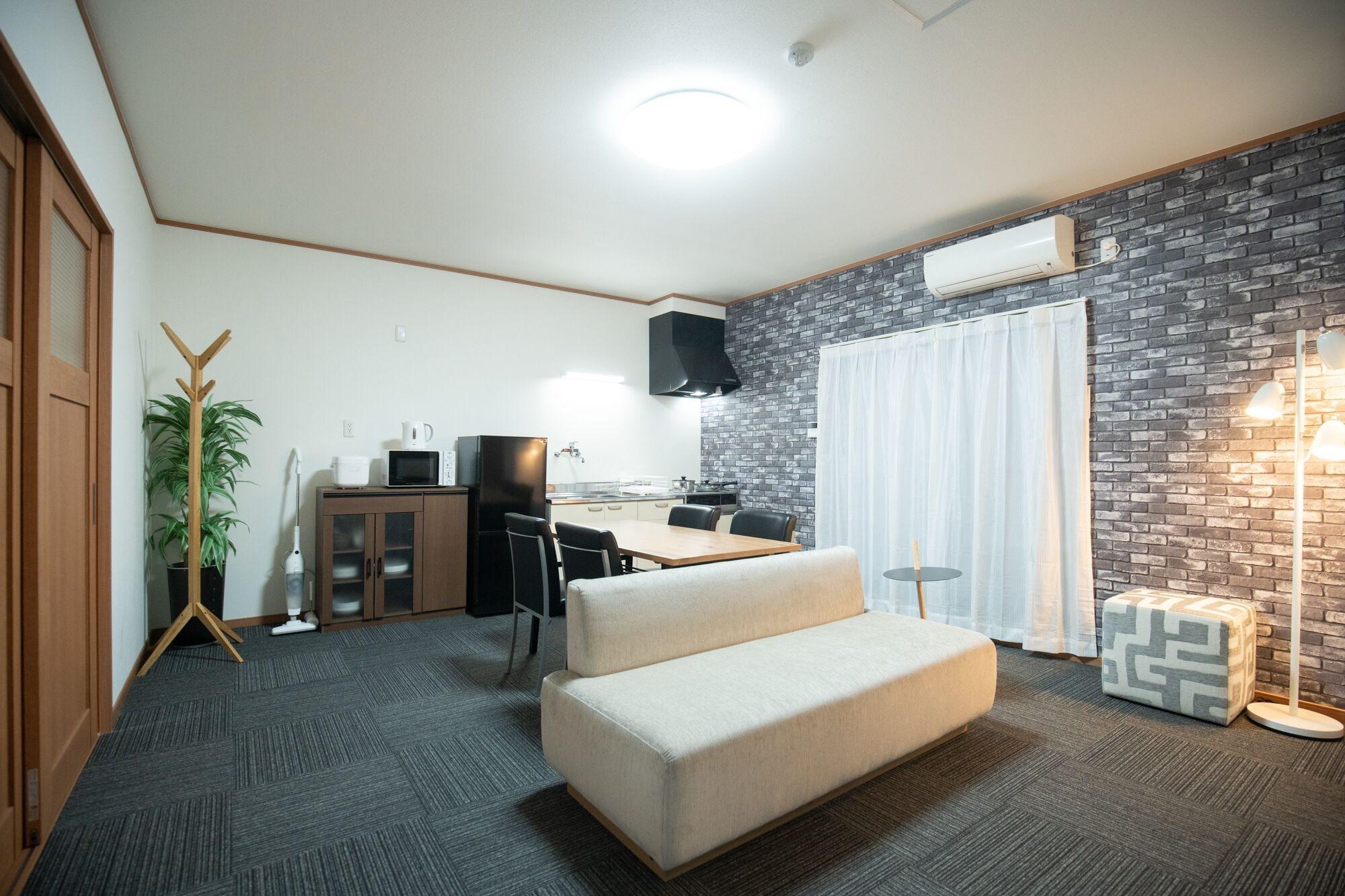 Varios Kuromon Residence