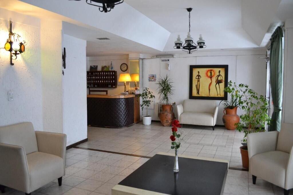 Vista Lobby Hotel Dallas Center