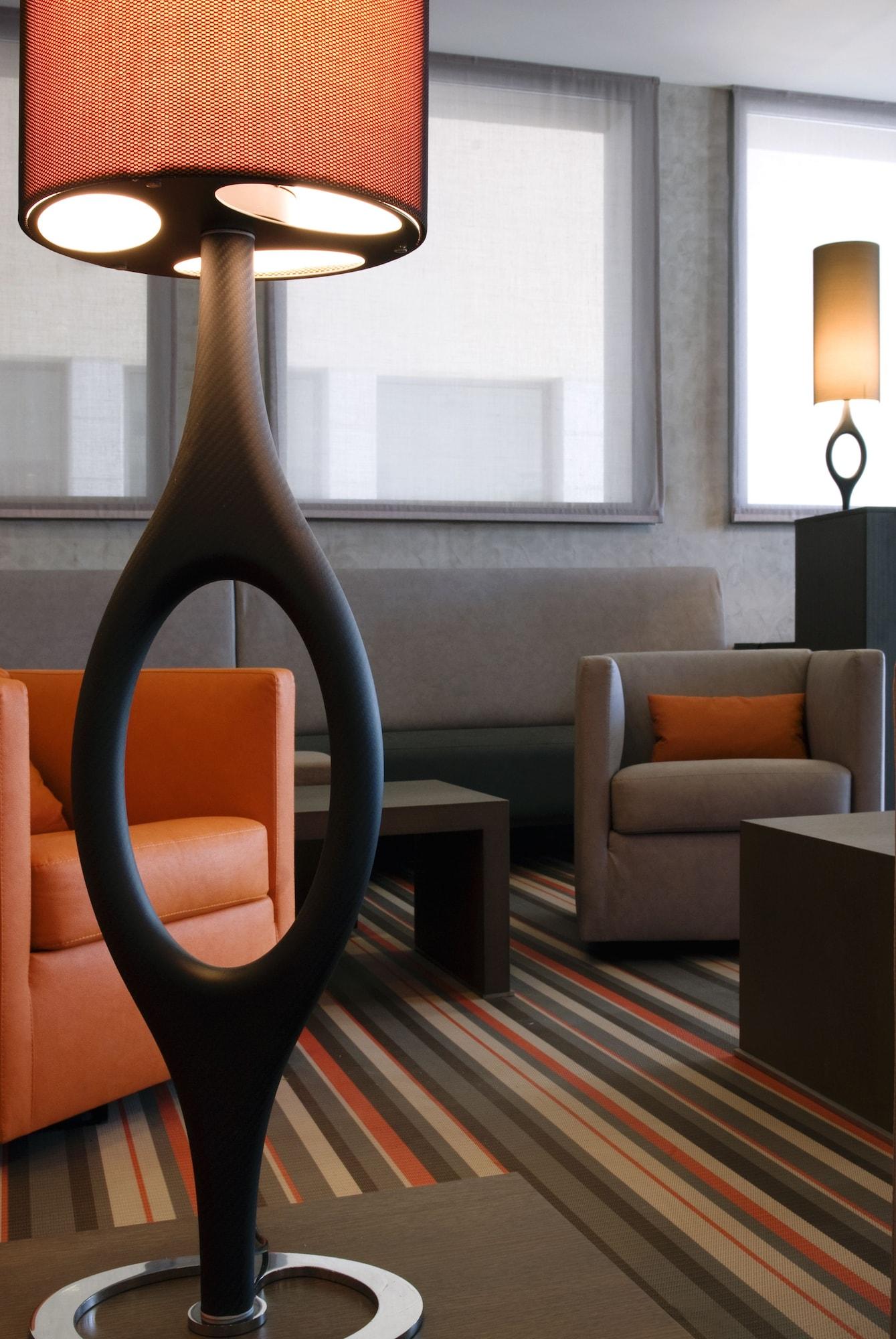 Vista Lobby Best Western Premier Hotel Vieux Port