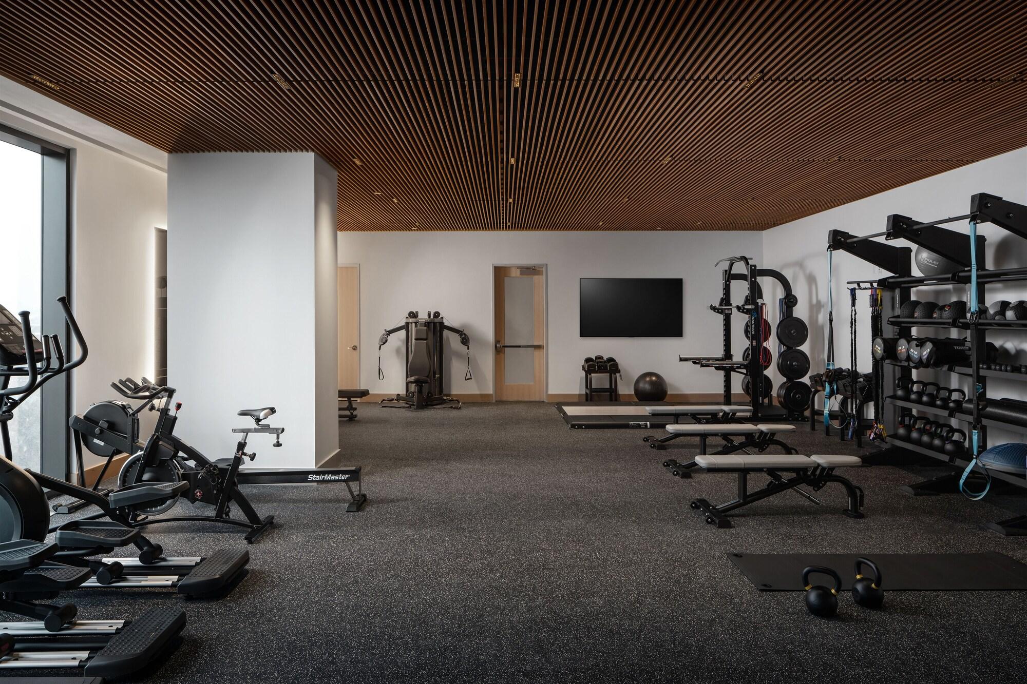 Gimnasio Thompson Houston, by Hyatt