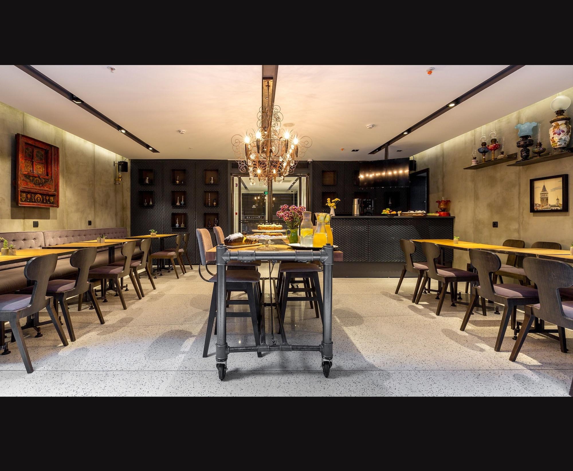 Bar/Salón Lampa Design Hotel - Special Class