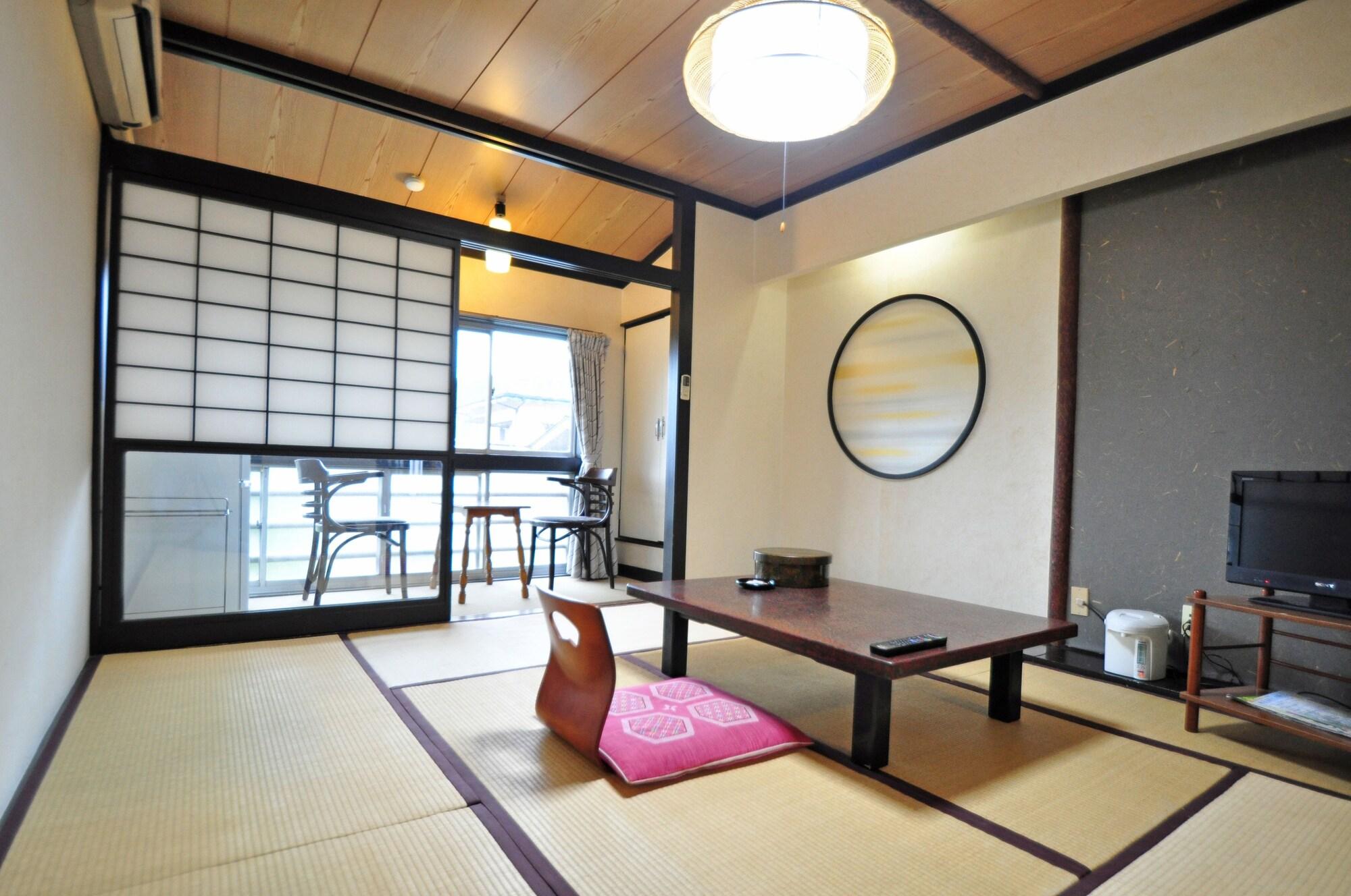 Habitación Kajiya Bekkan Ramakkoro Yamenekoyado