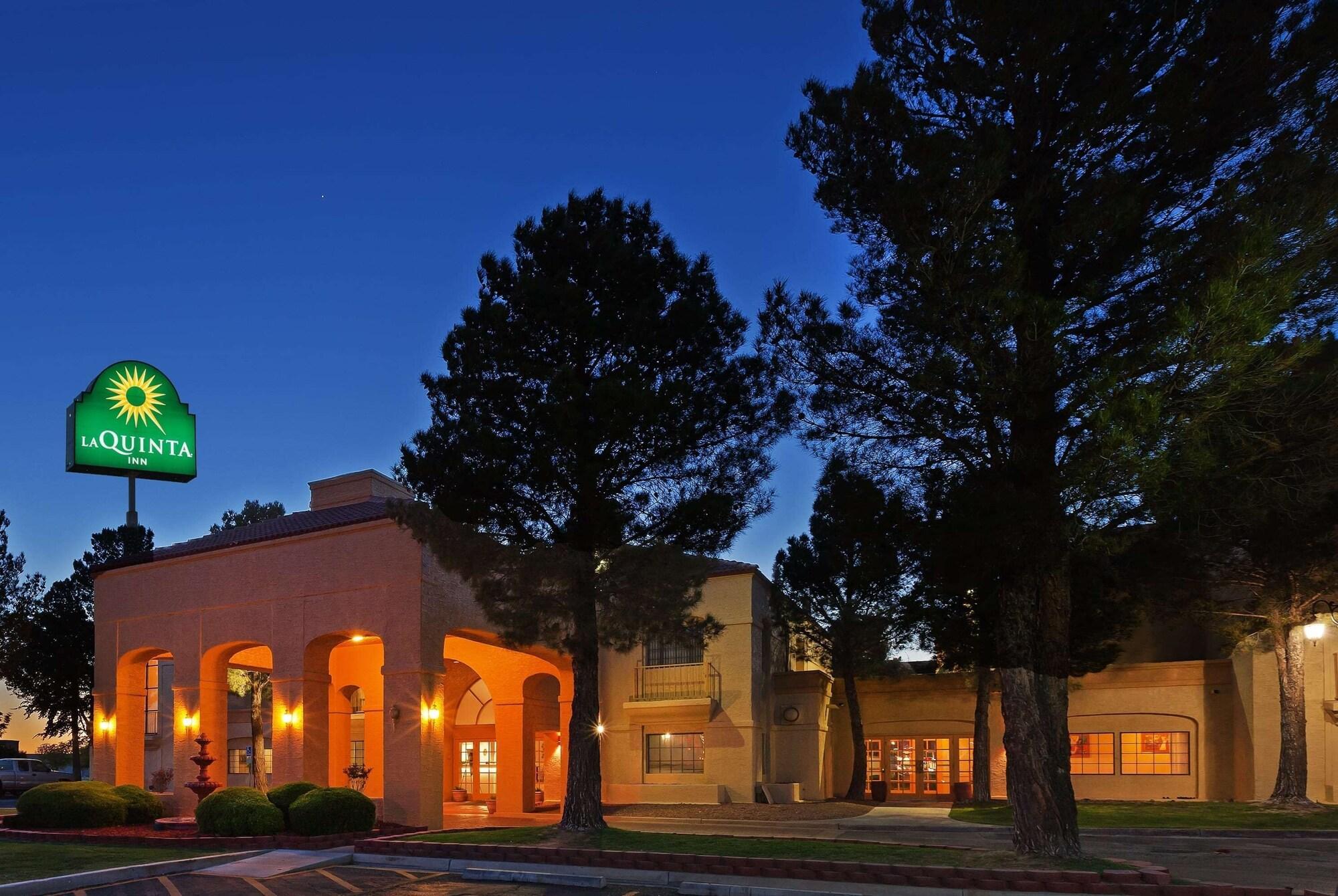 Vista Exterior La Quinta Inn by Wyndham Las Cruces Mesilla Valley