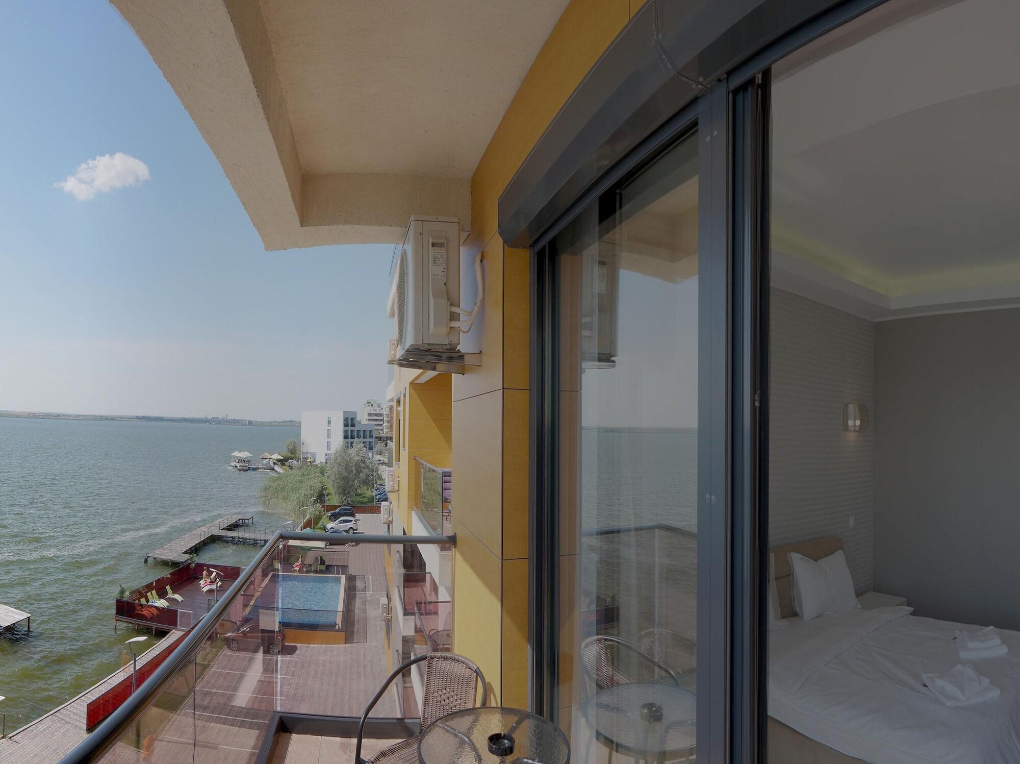 Equipamiento de Habitación Apart holiday Sophia Mamaia