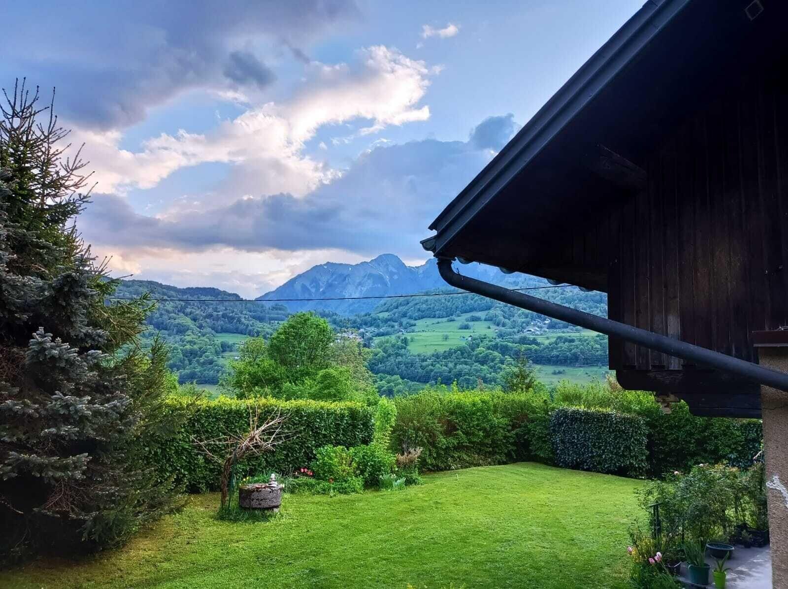 Varios NOMAD ALP B&B