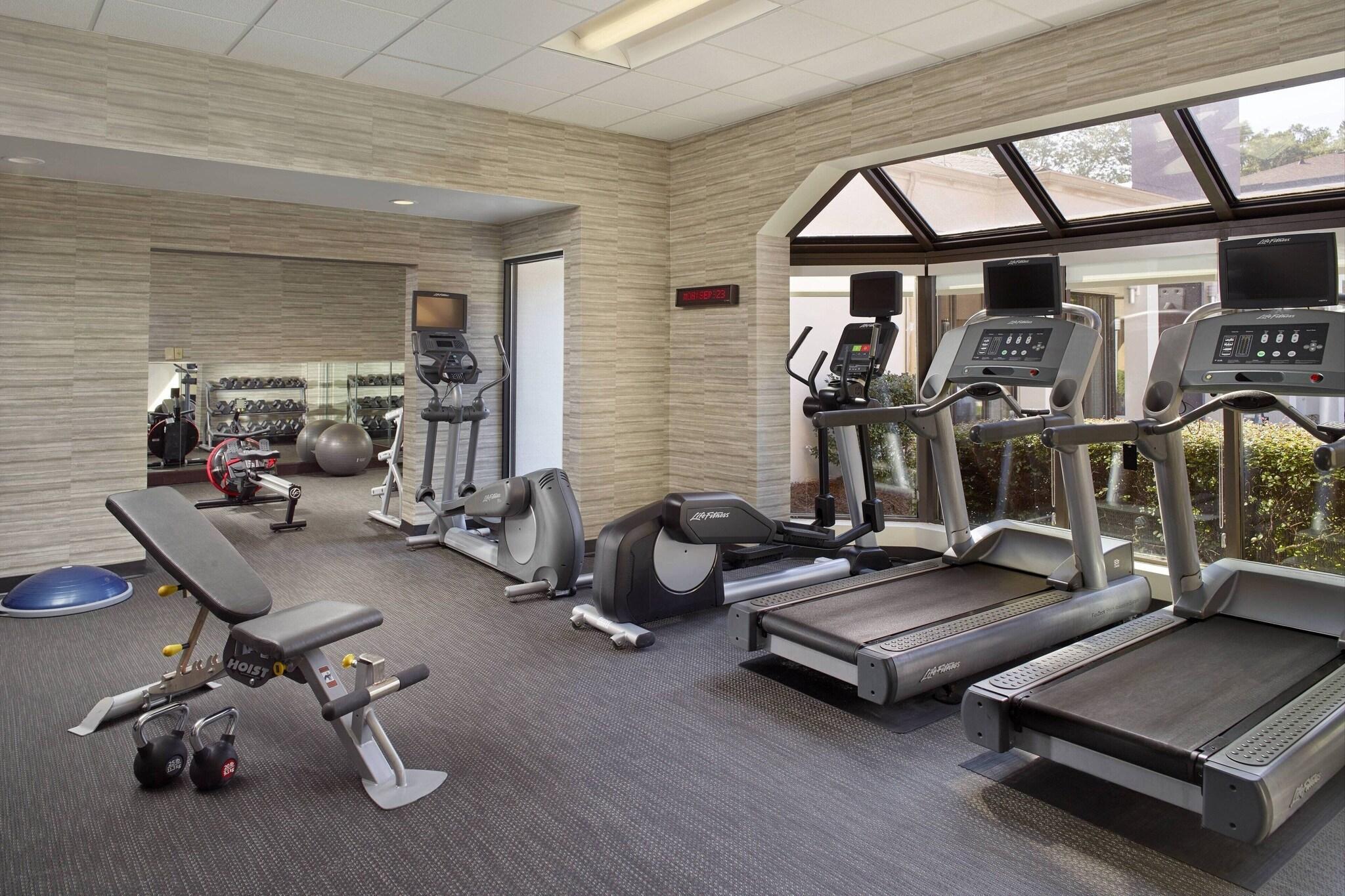 Gimnasio Courtyard by Marriott Raleigh Midtown