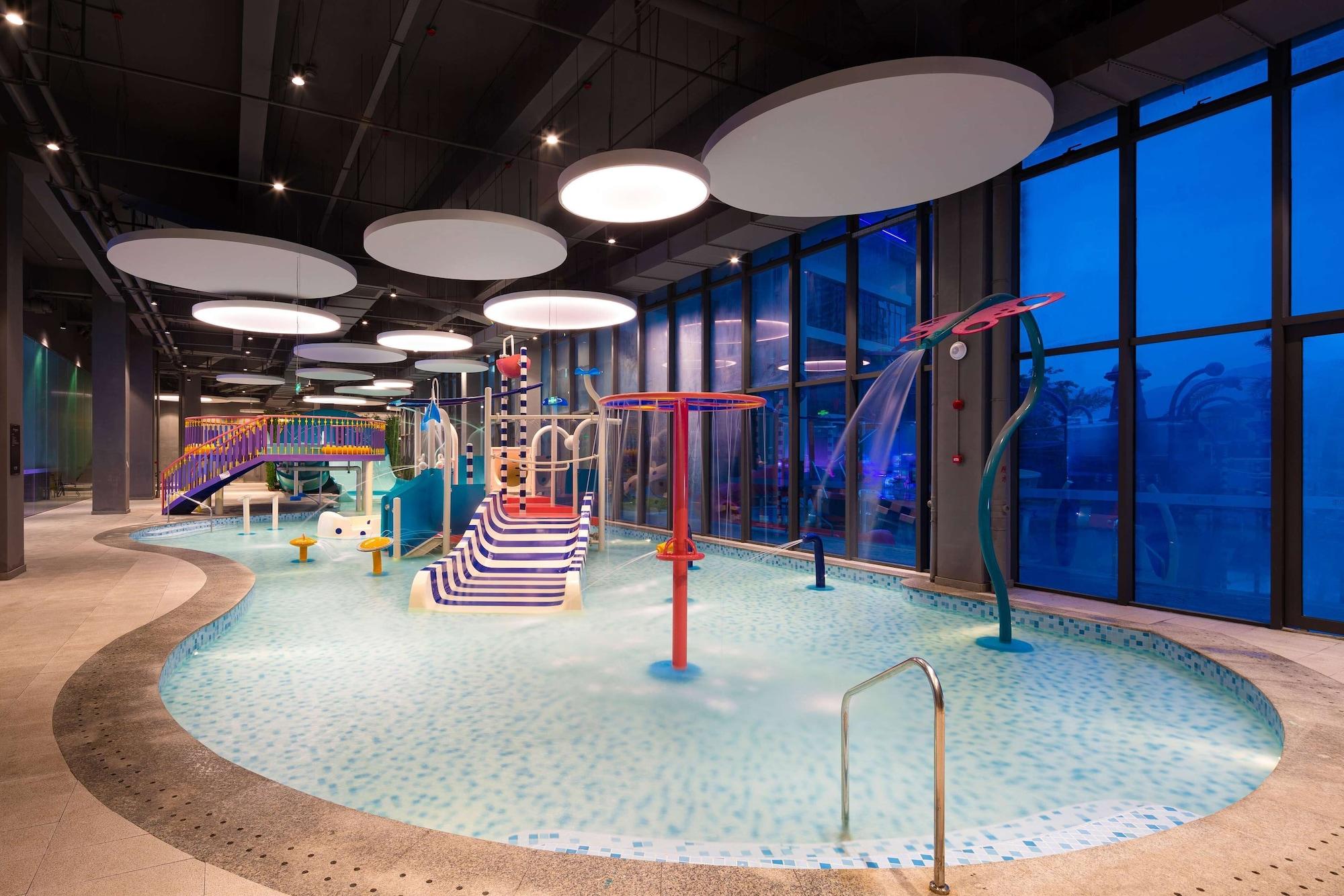 Vista Piscina Wyndham Nankunshan